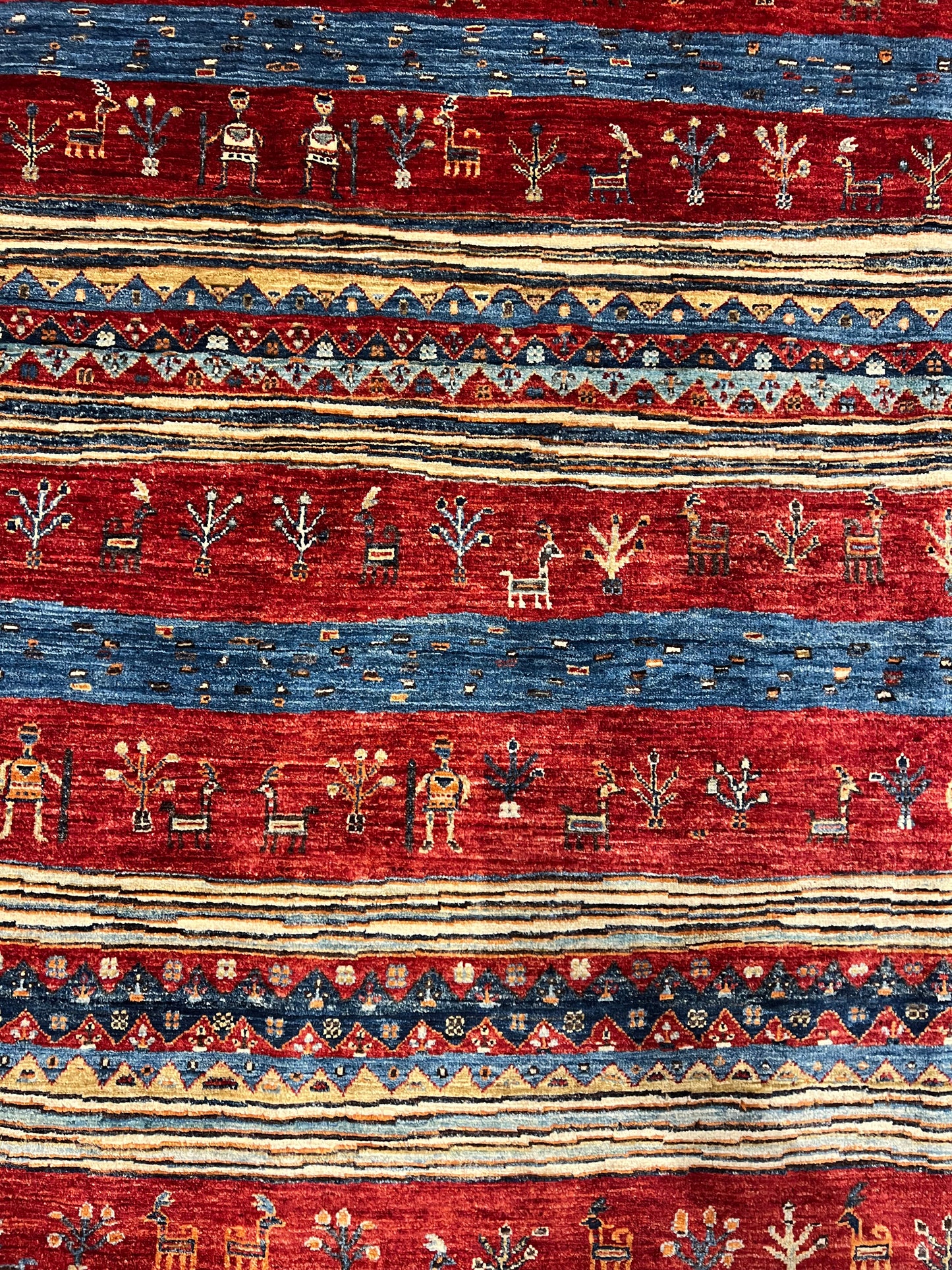 Nomadic Gabbeh MP5153 - 7.9 x 9.9