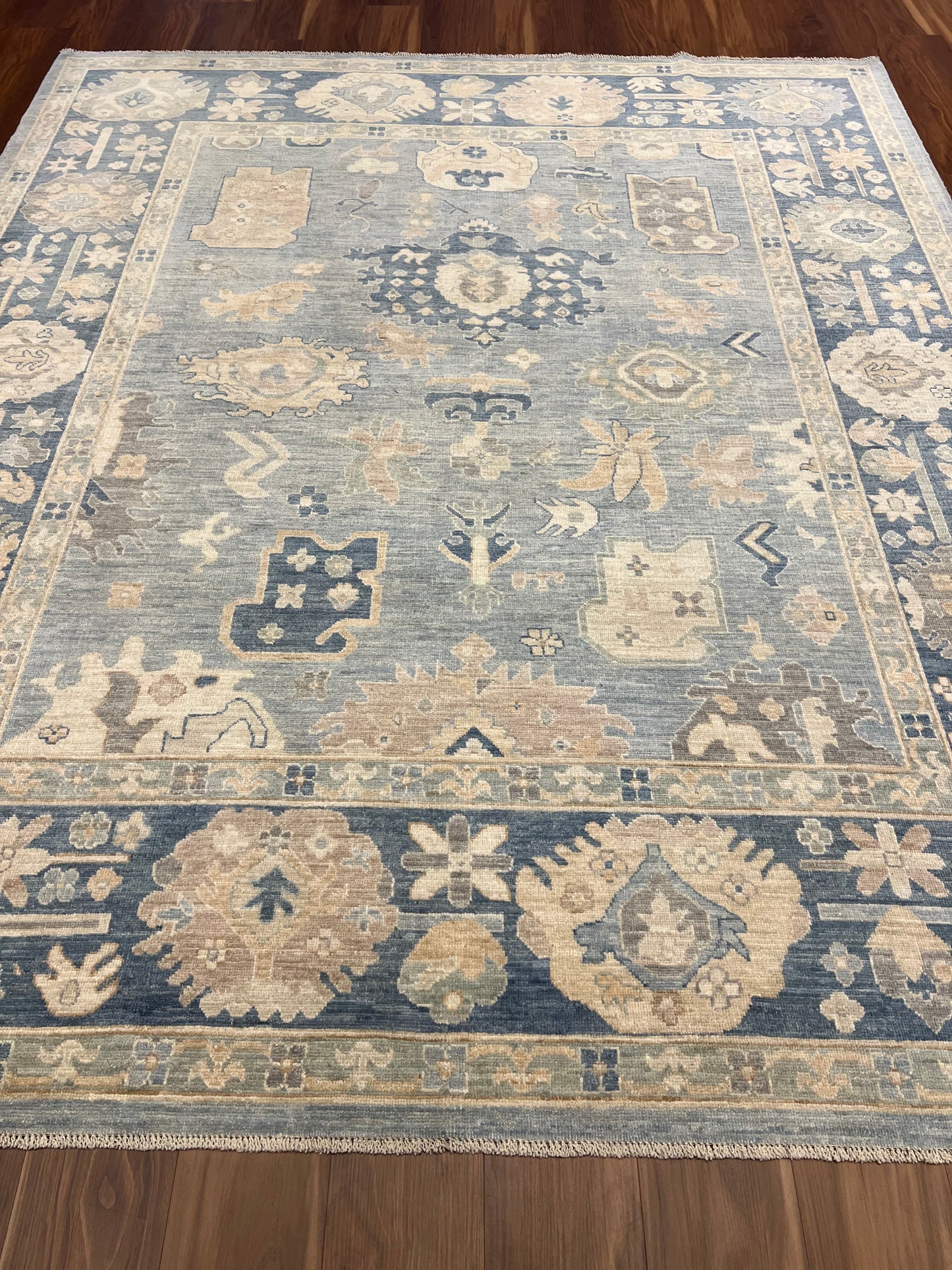 Sultanate Usak MP5155 - 8.1 x 9.8