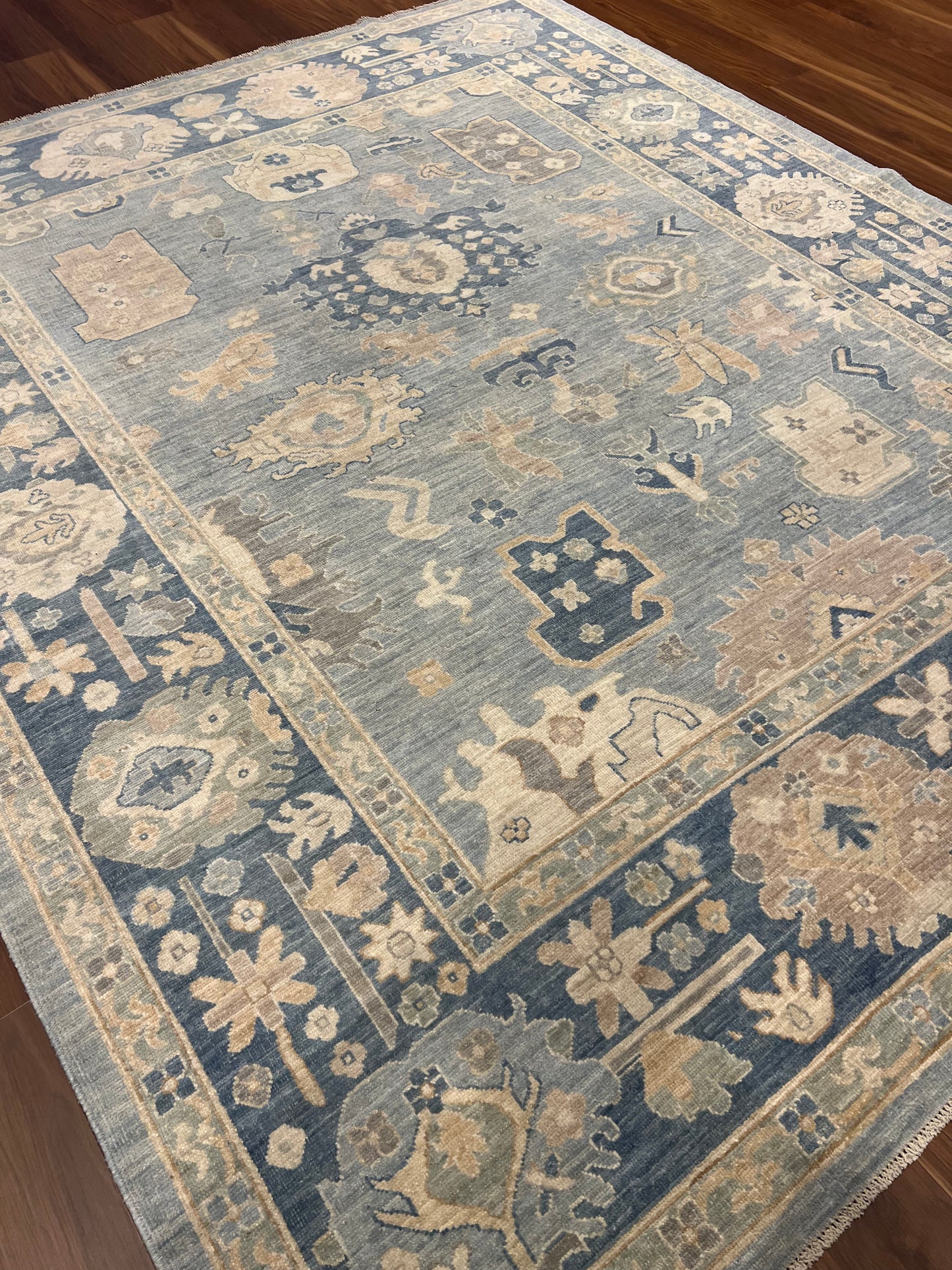 Sultanate Usak MP5155 - 8.1 x 9.8