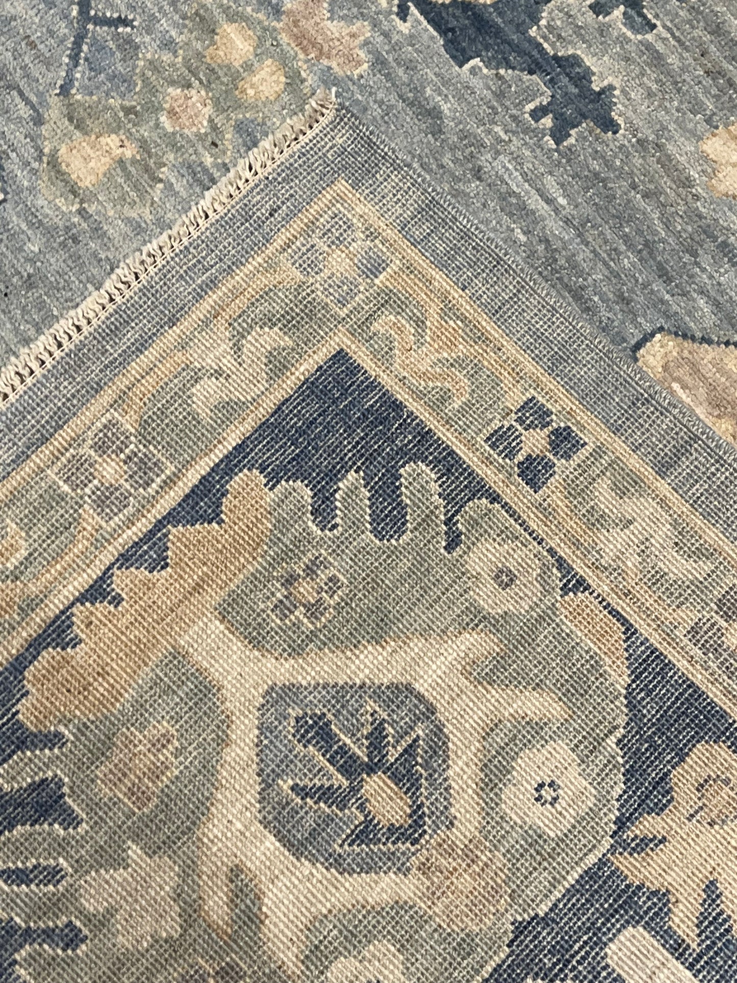 Sultanate Usak MP5155 - 8.1 x 9.8