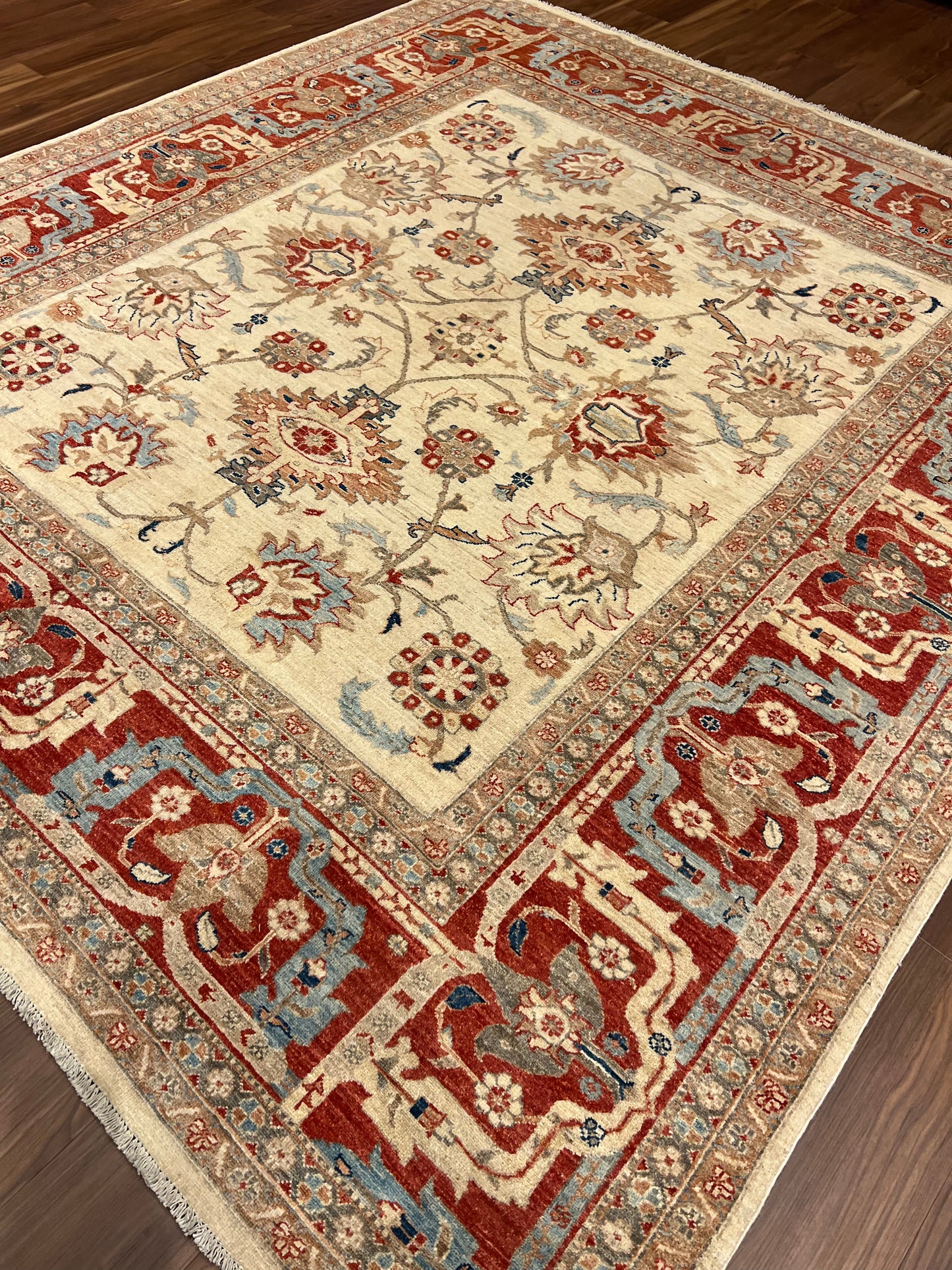 Transitional Usak MP5174 - 8 x 8