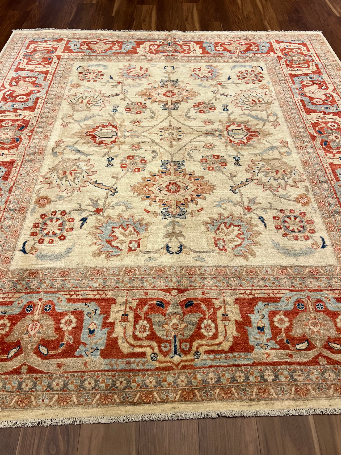 Transitional Usak MP5174 - 8 x 8