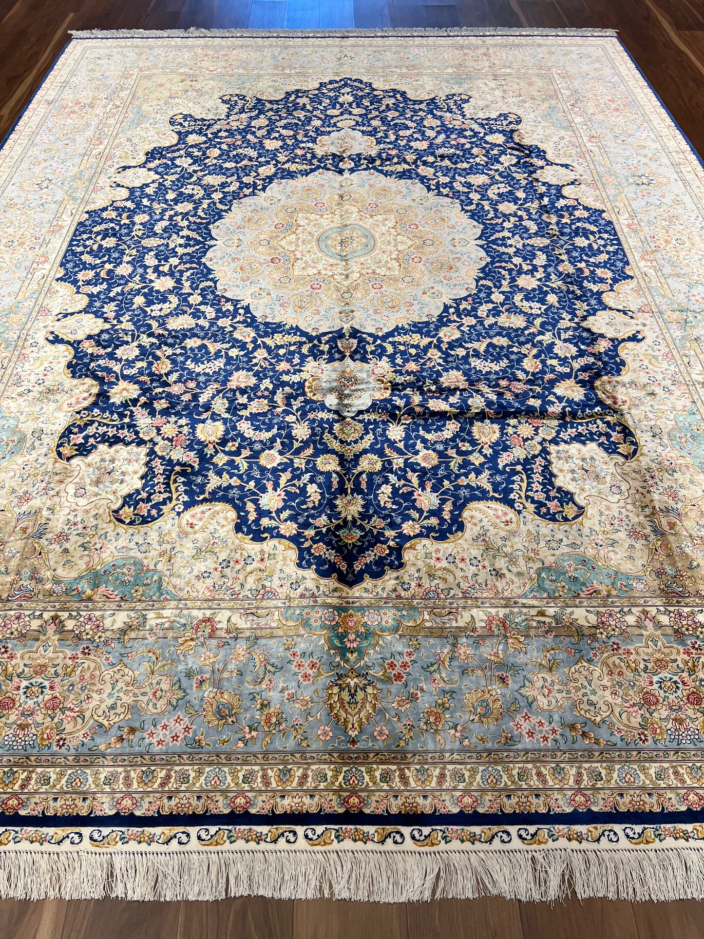 Kayseri Silk MP5211 - 9 x 12.3