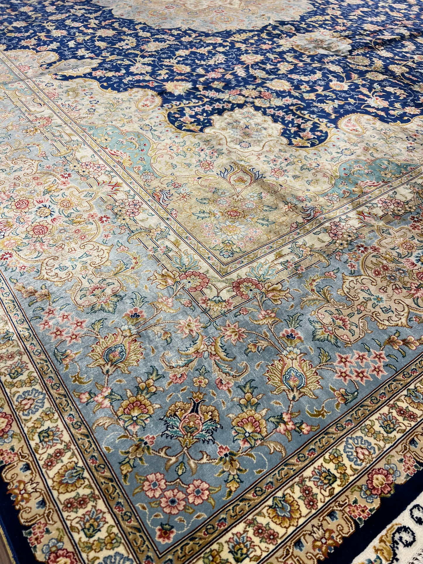 Kayseri Silk MP5211 - 9 x 12.3