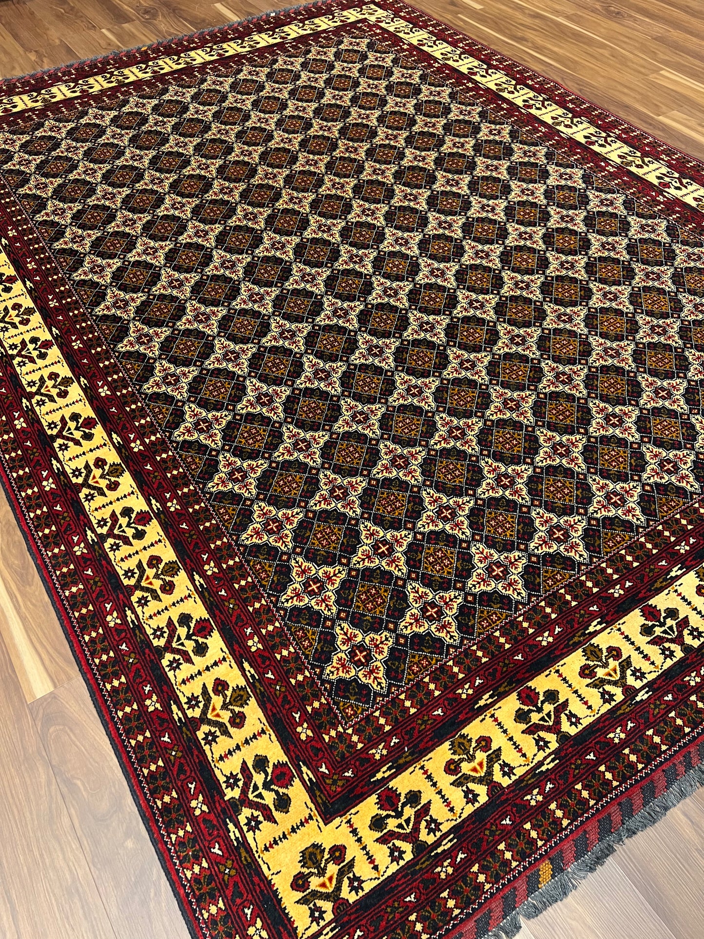 Fine Bukhara MP5220 - 8.2 x 11.4