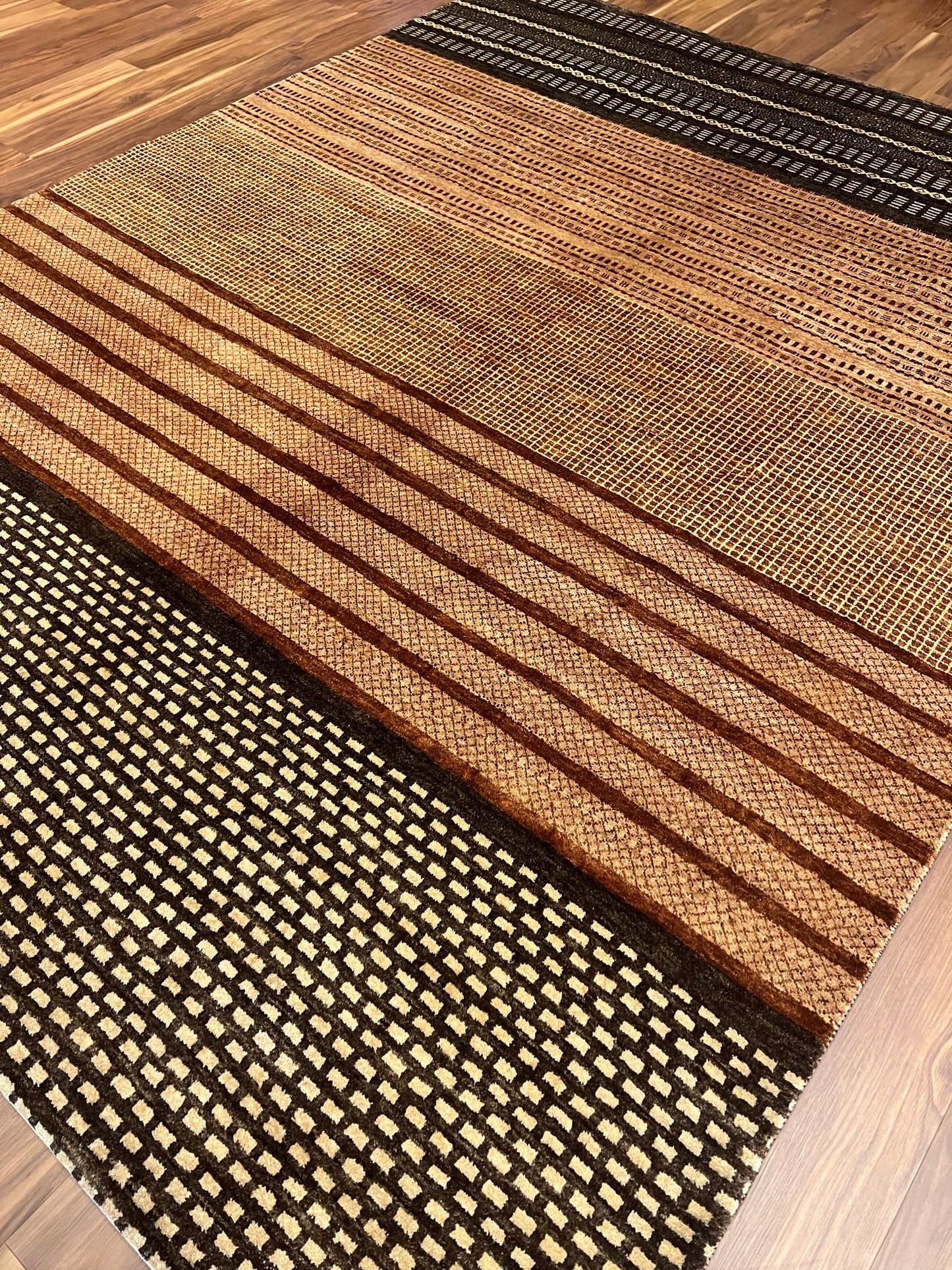 Modern Gabbeh Mocha MP5251 - 8 x 10.2