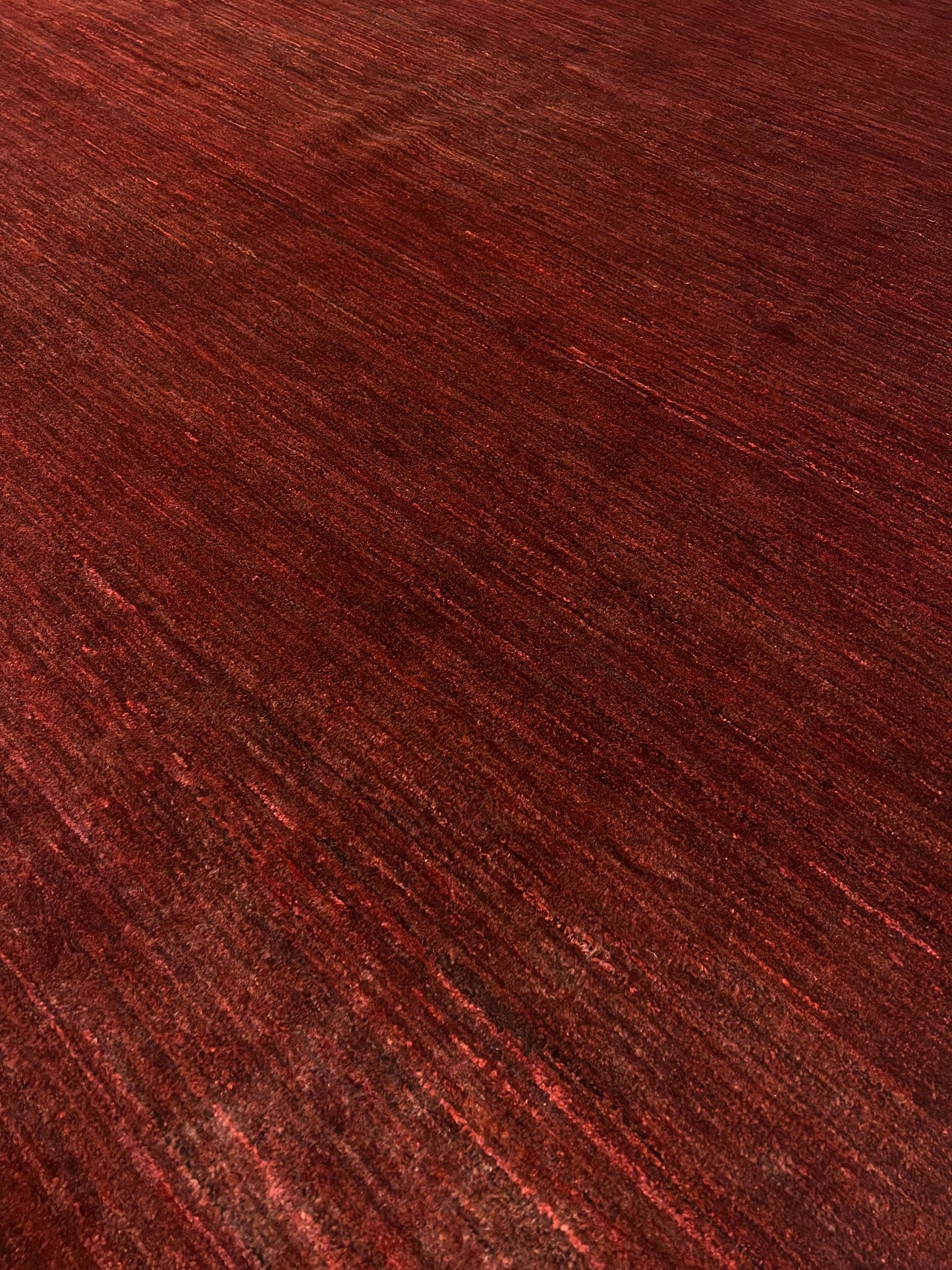 Modern Solid Gabbeh MP5264 - 8 x 10