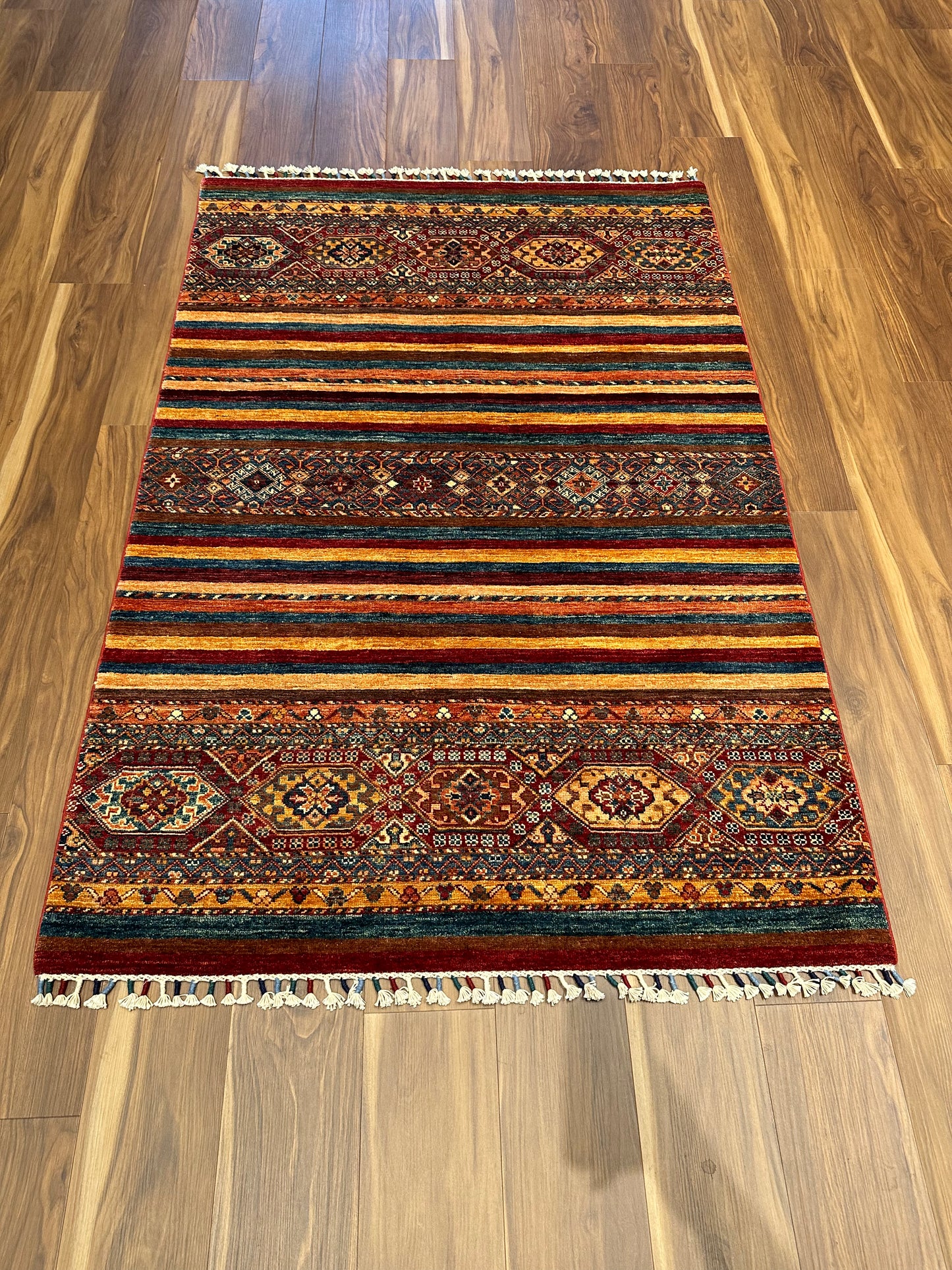 Sal Striated Traditional Wool Rug MP5584 - 4.1 x 6