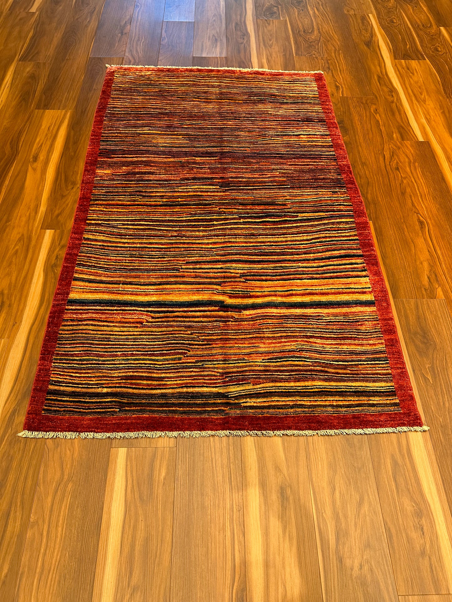 Modern Striped MP5737 - 3.9 x 6.2