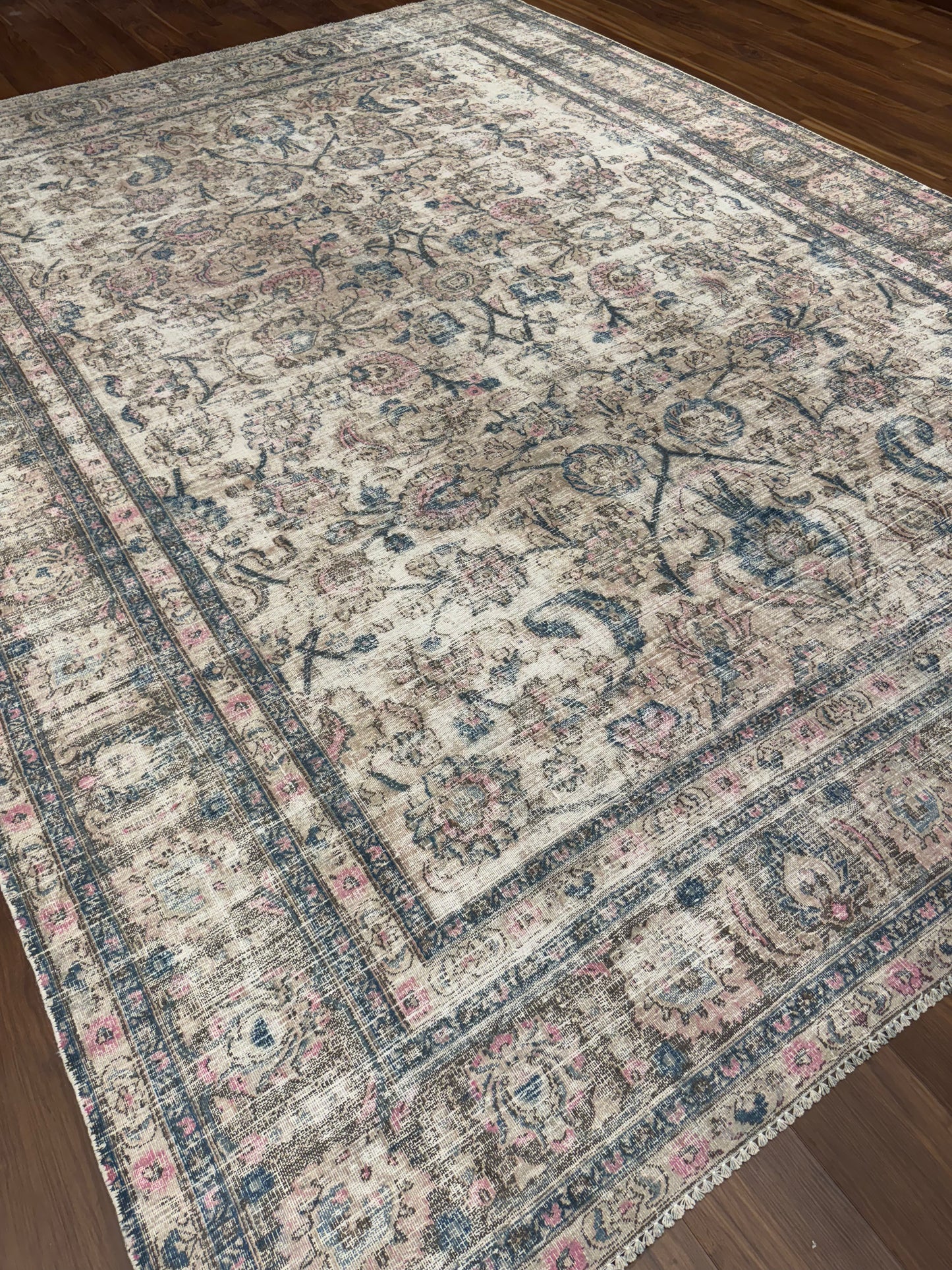 Vintage Persian MP6215 - 9.8 x 12.8
