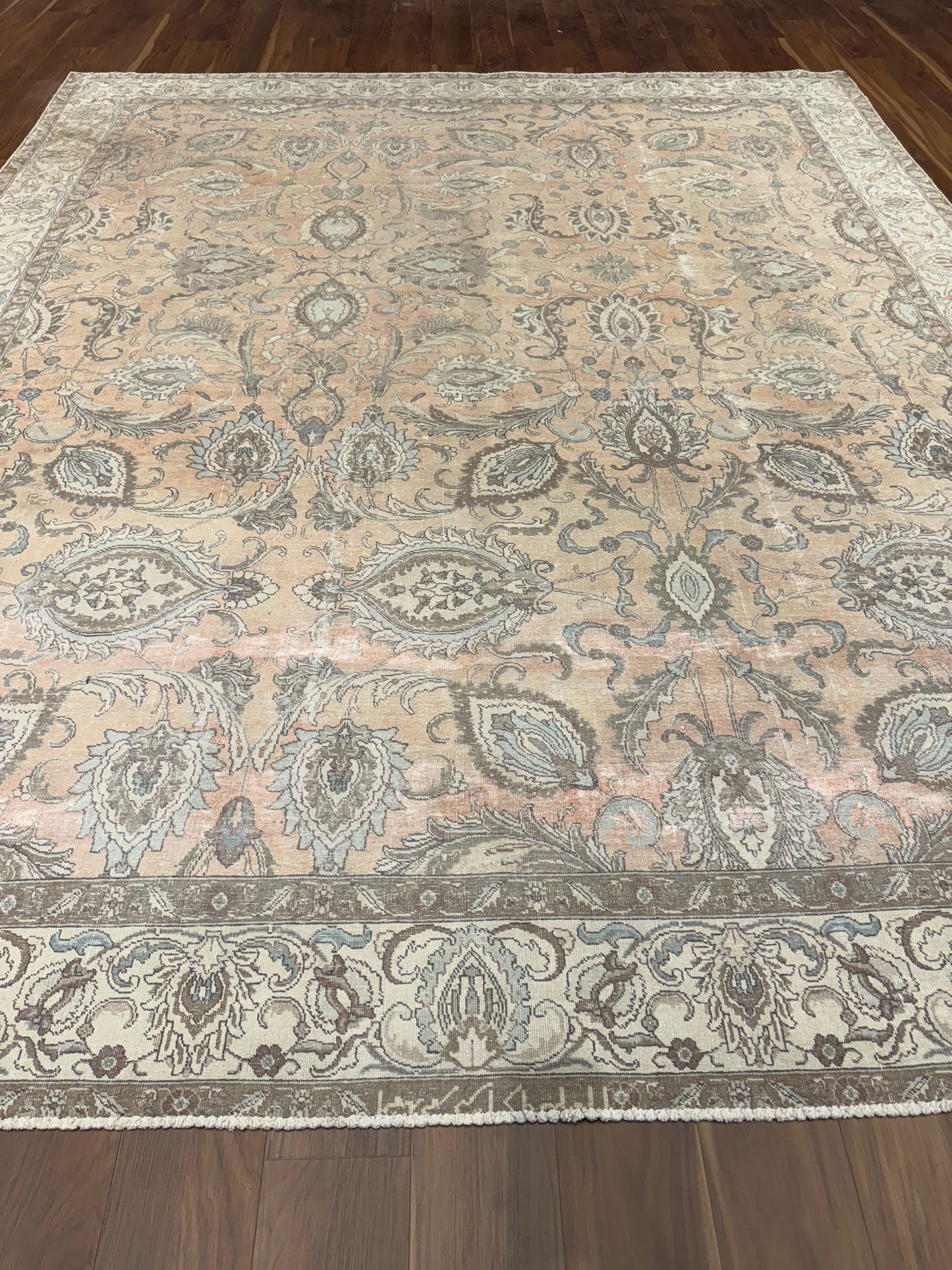 Vintage Persian MP6219 - 10.4 x 13