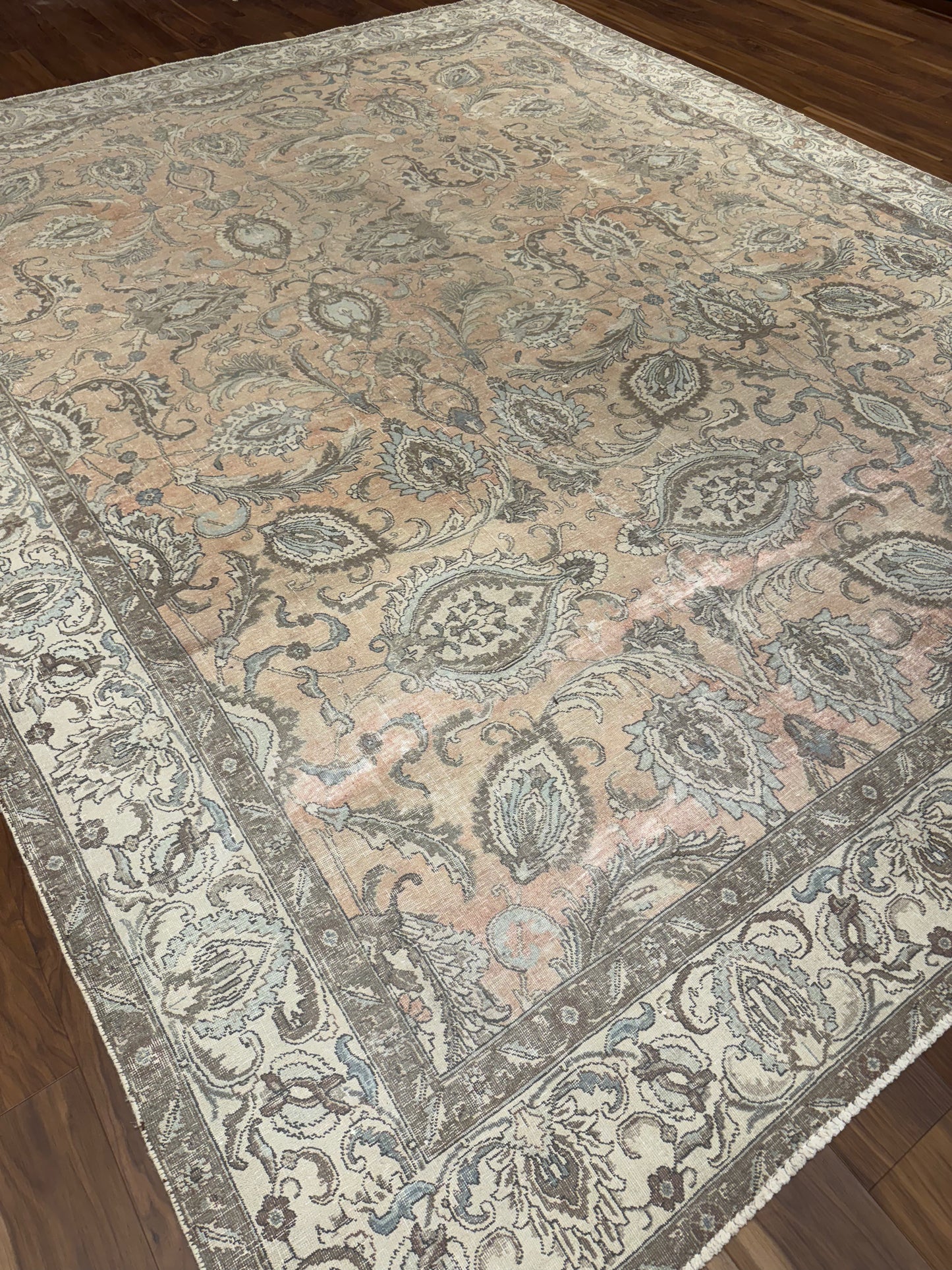 Vintage Persian MP6219 - 10.4 x 13