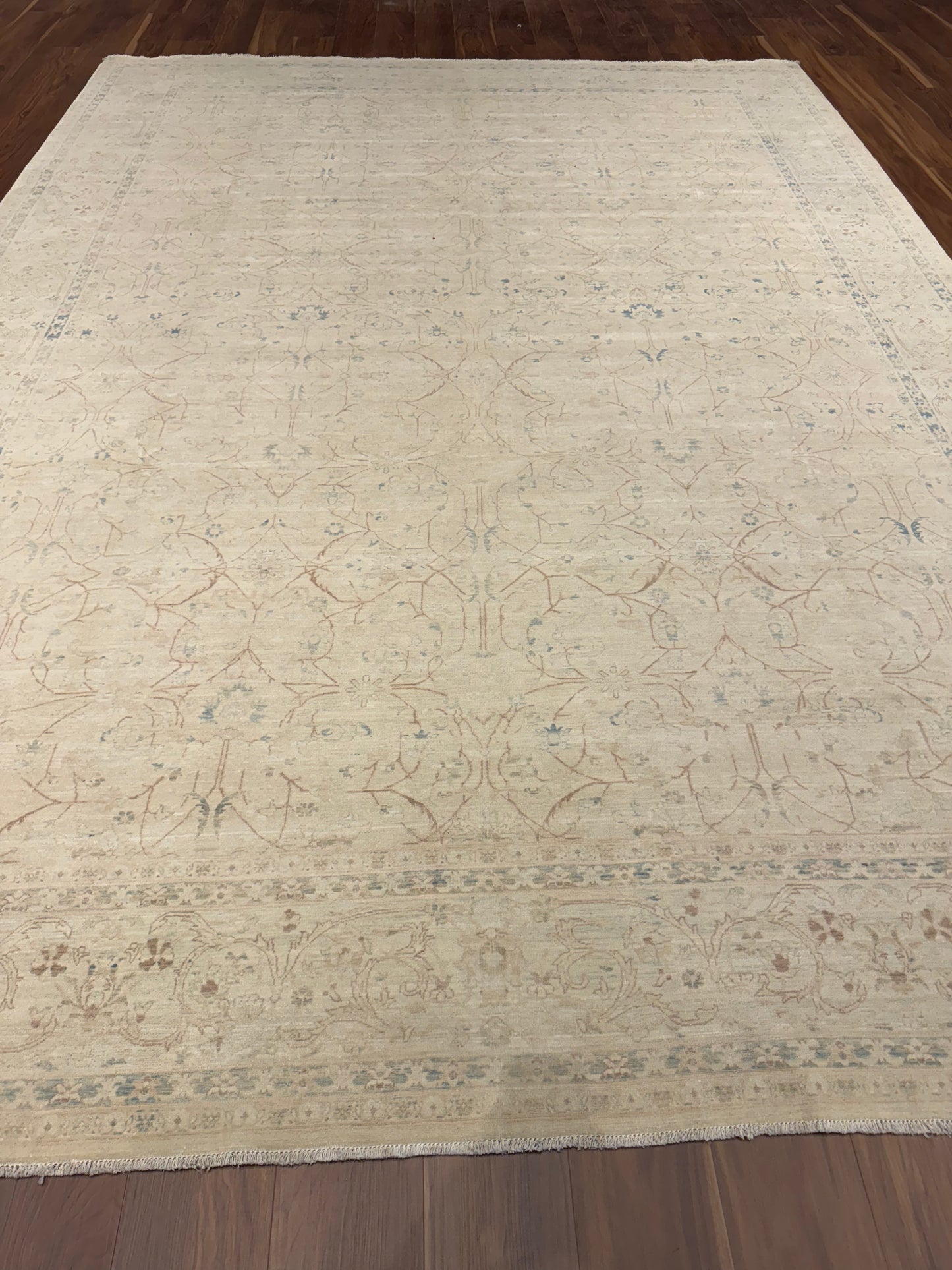 Sultanate Usak MP6237 - 9.9 x 13.8