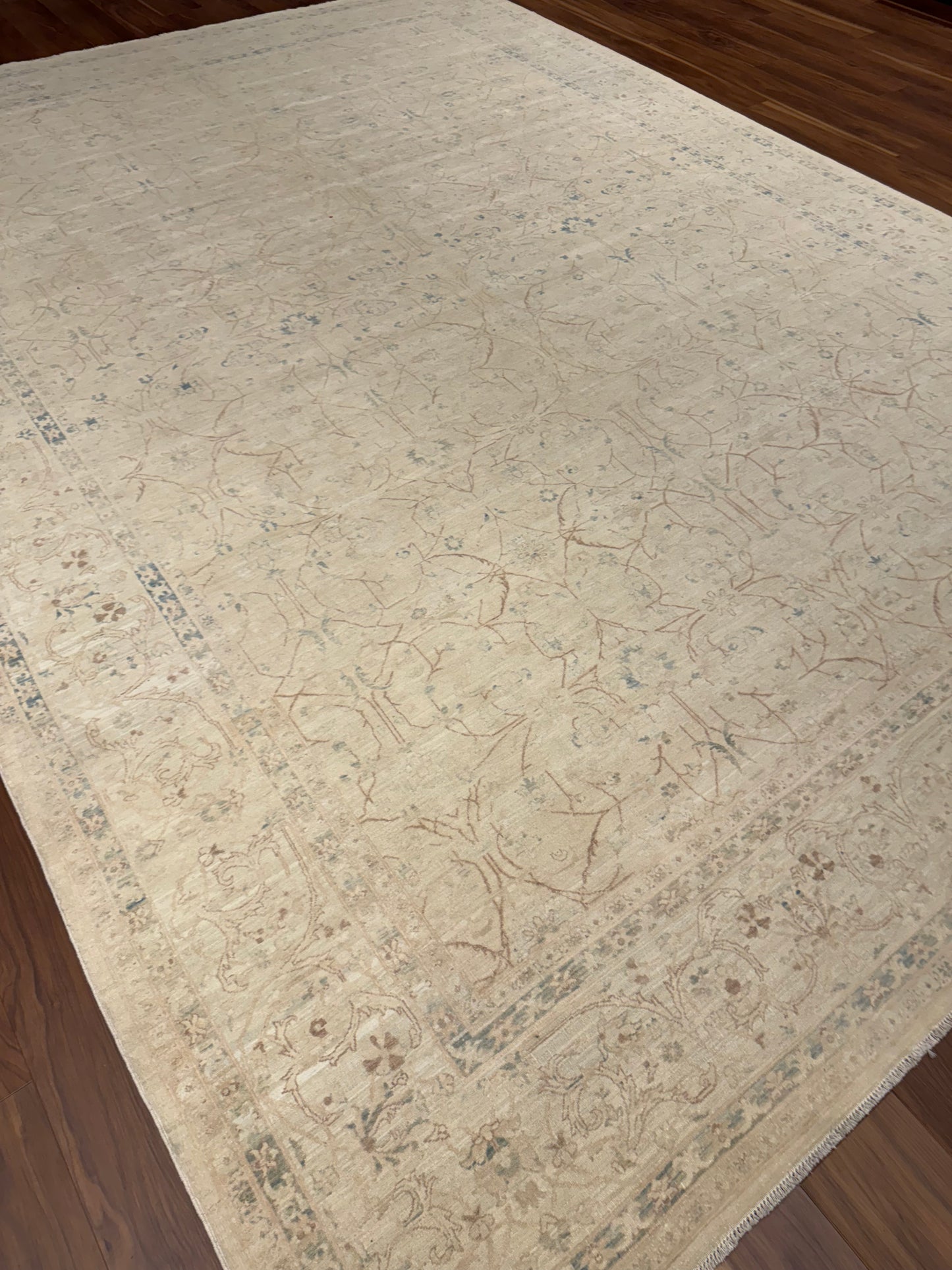 Sultanate Usak MP6237 - 9.9 x 13.8