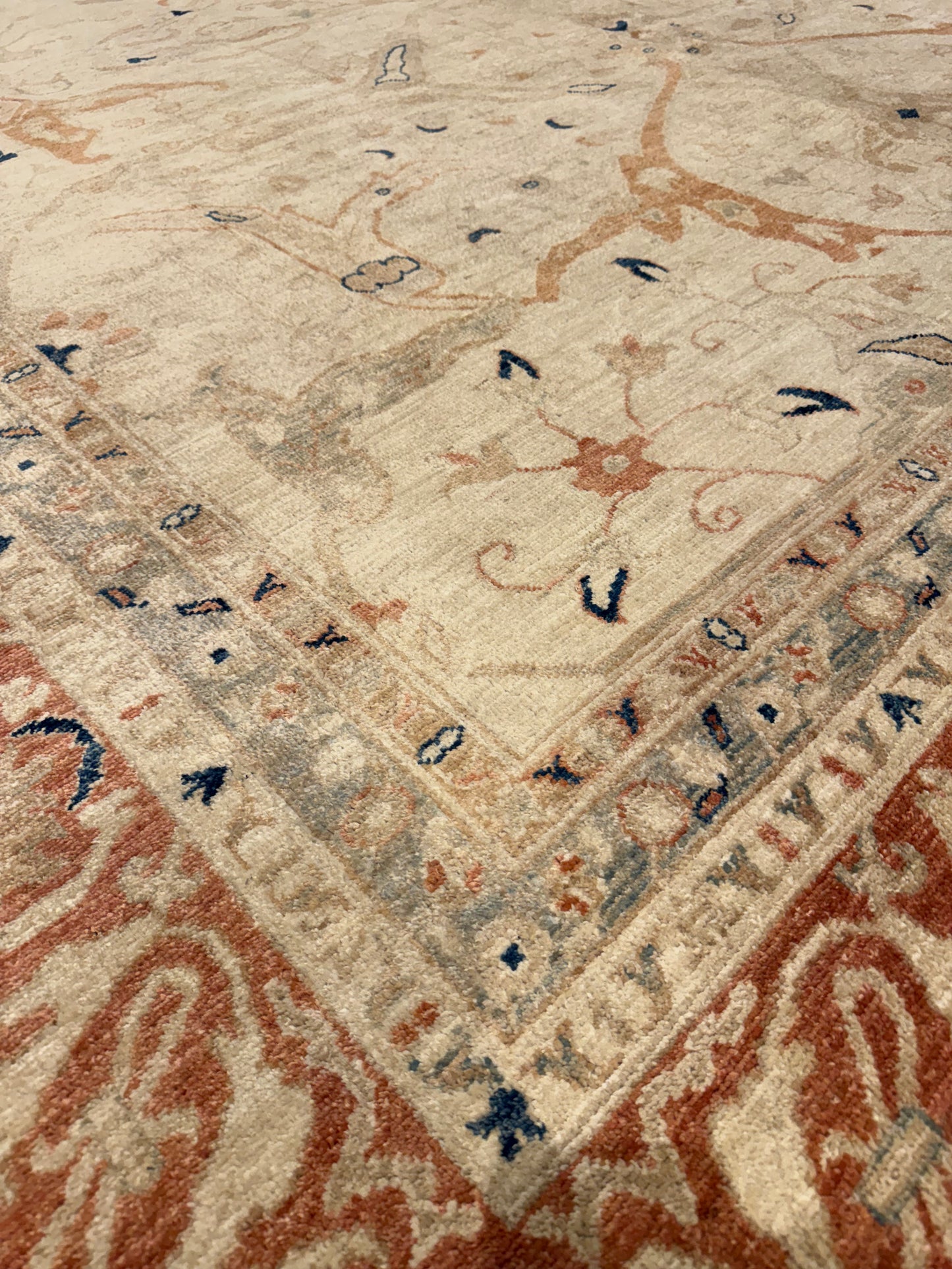 Sultanabad (Usak) MP6266 - 9.10 x 12.5