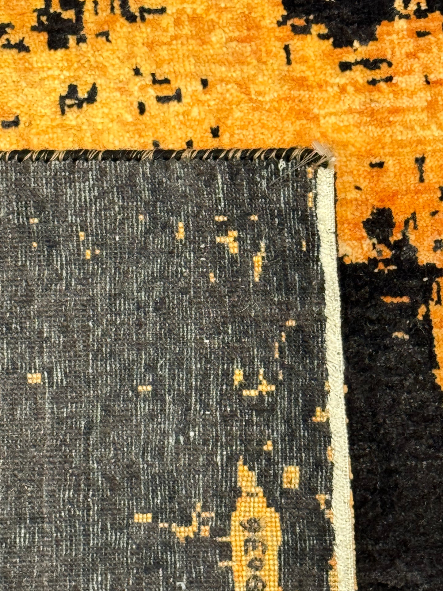 Modern Abstract MP6317 - 8.3 x 9.11