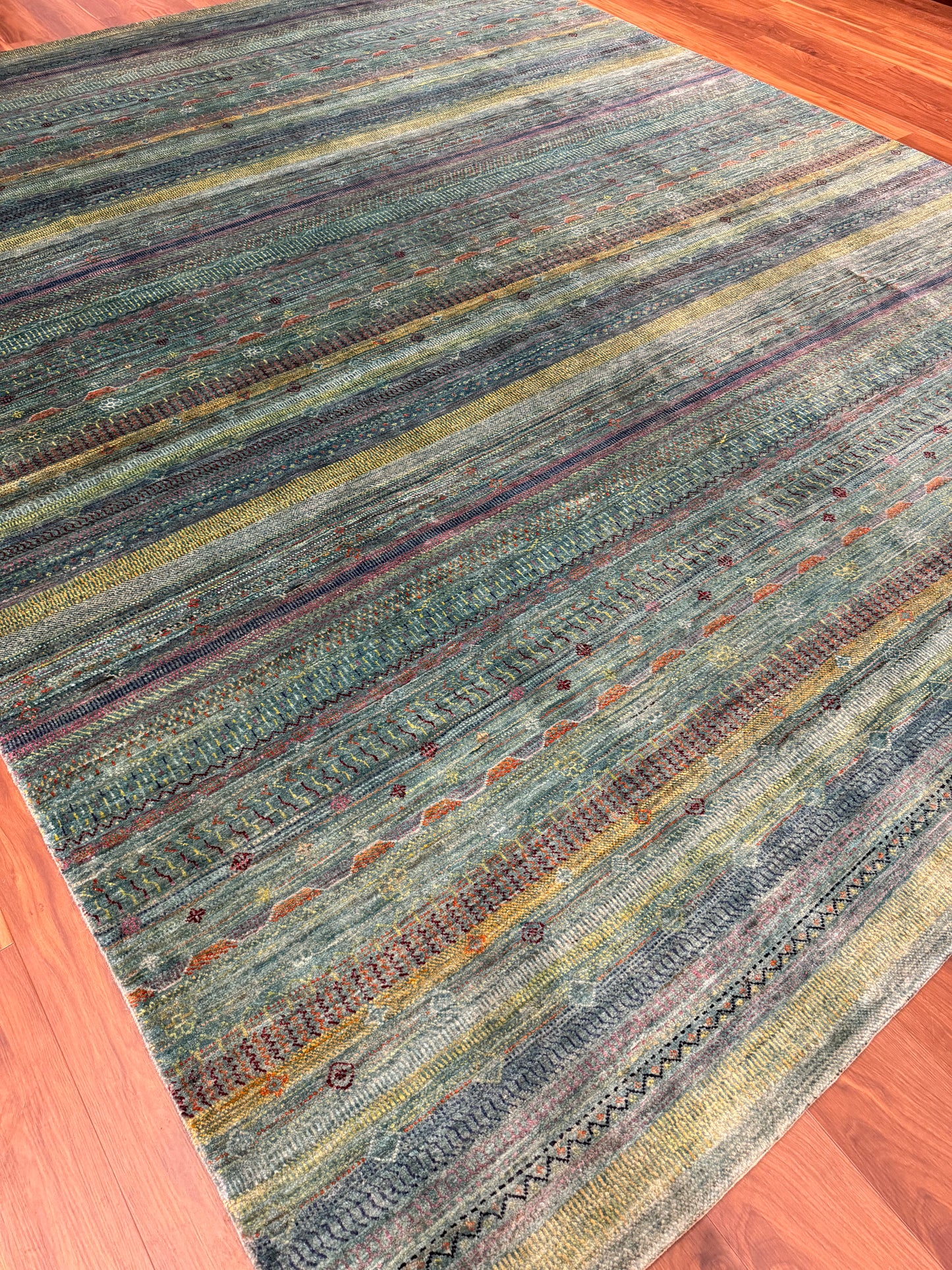 Modern Gabbeh MP6338 - 10 x 13