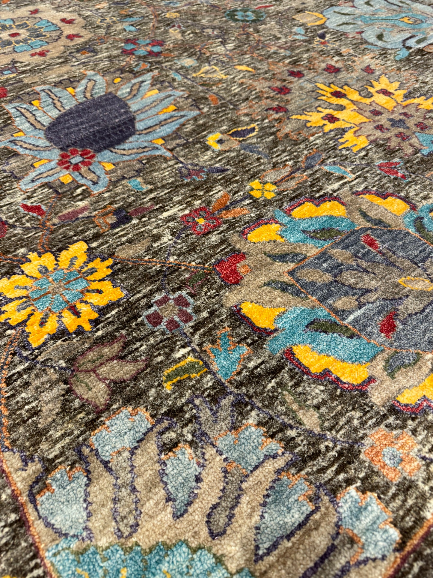 Contemporary Elegance Serapi Wool Rug MP6347 - 10 x 13.11