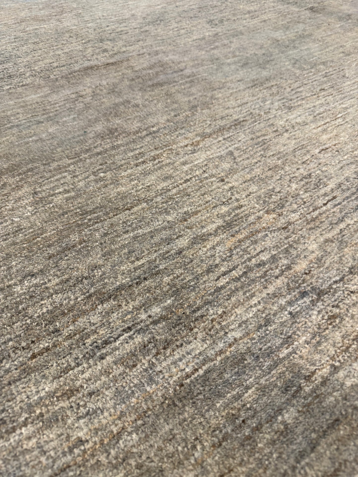 Modern Striped MP6423 - 7.11 x 10.1