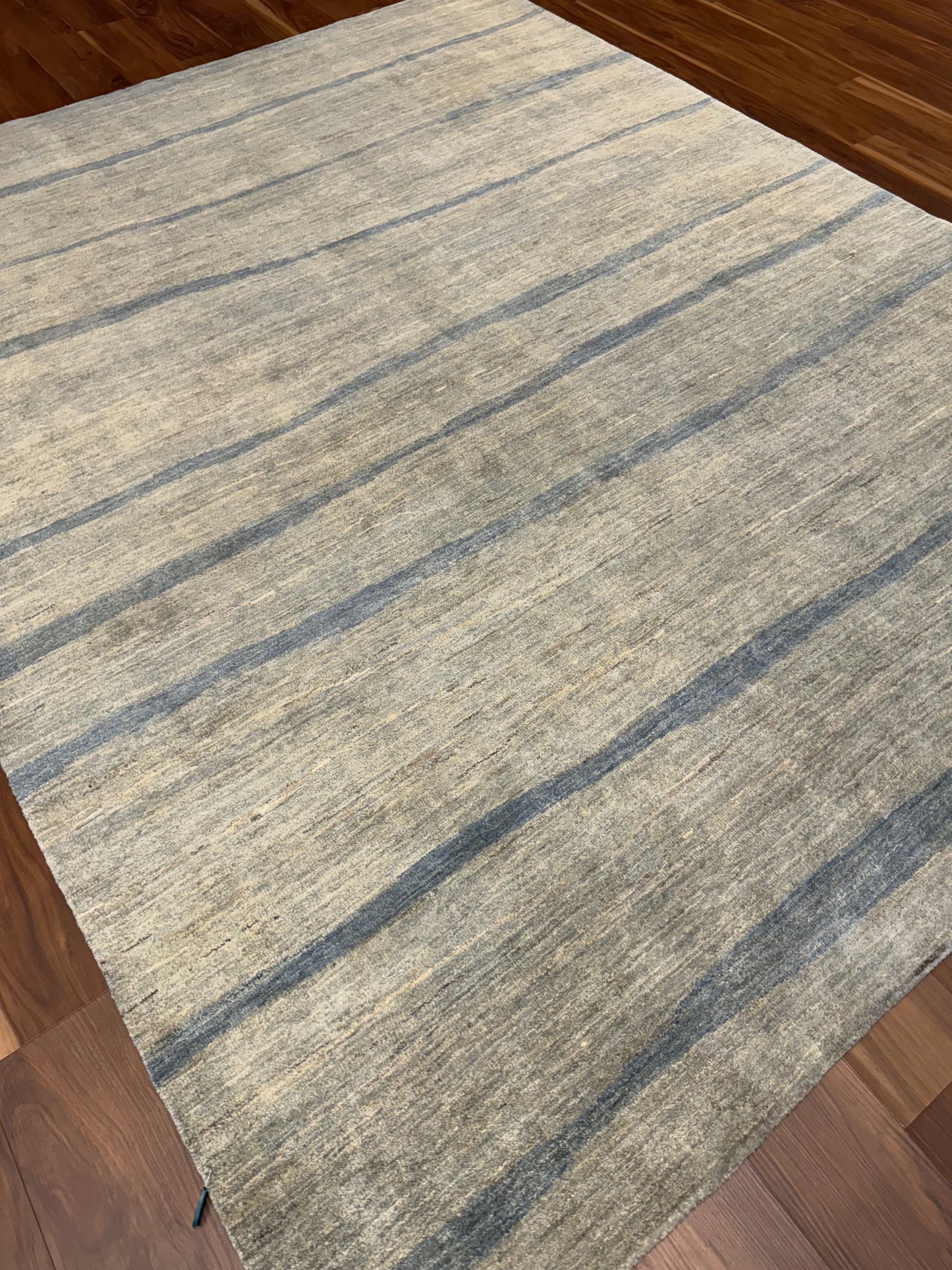 Modern Striped MP6449 - 8.1 x 10.1