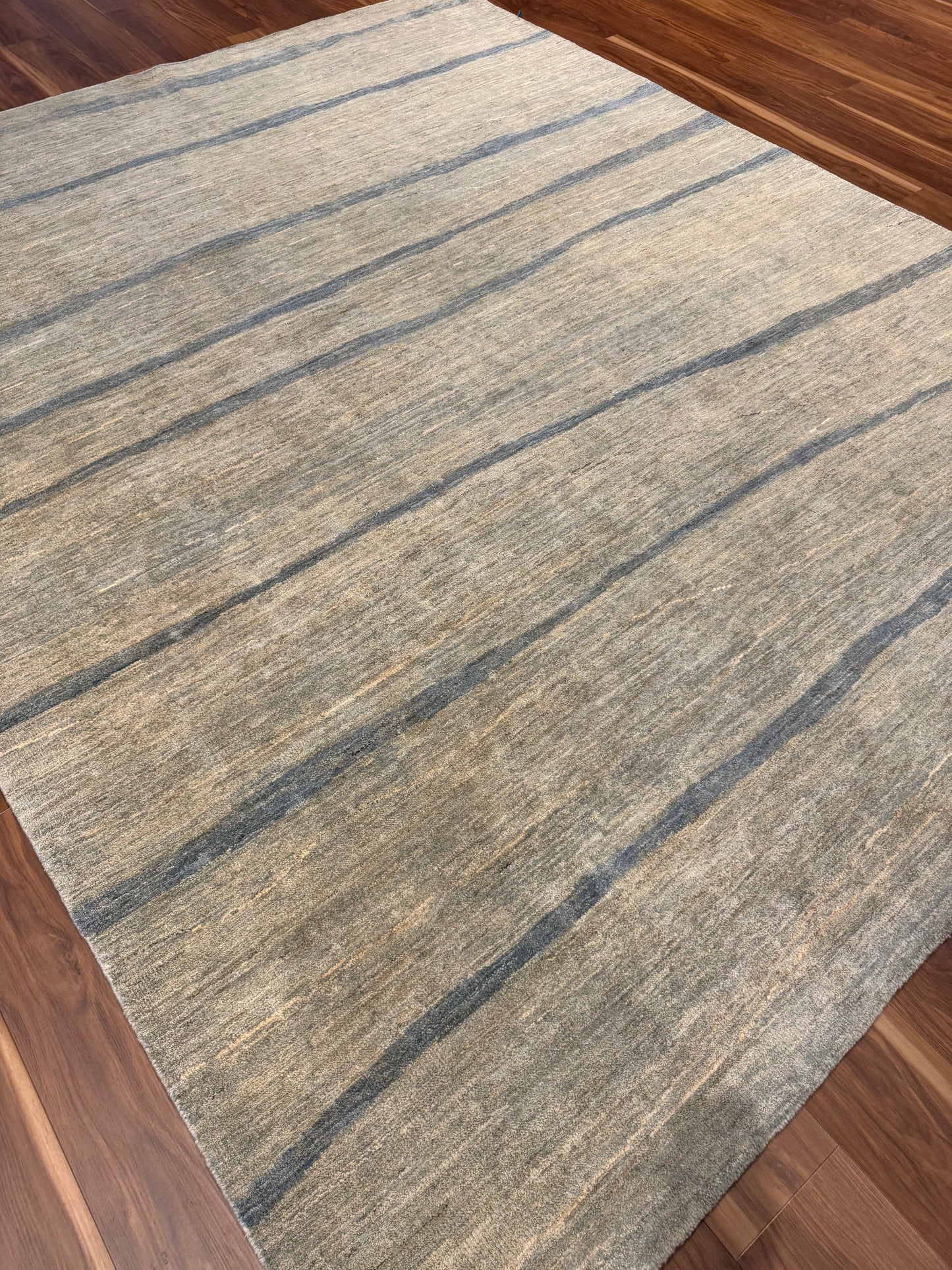 Modern Striped MP6449 - 8.1 x 10.1
