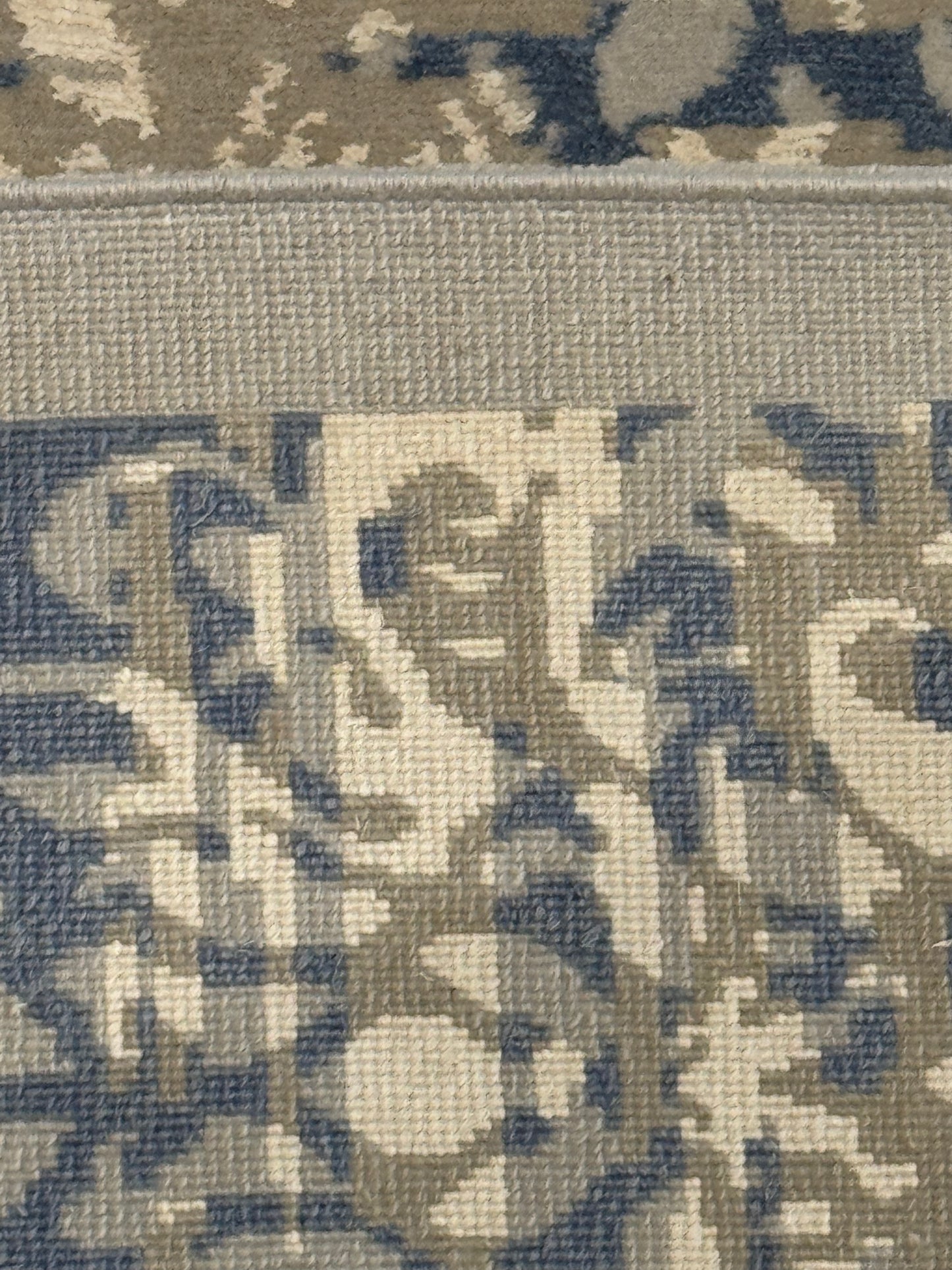 Modern Floral Rug MP6471 - 8 x 10.6