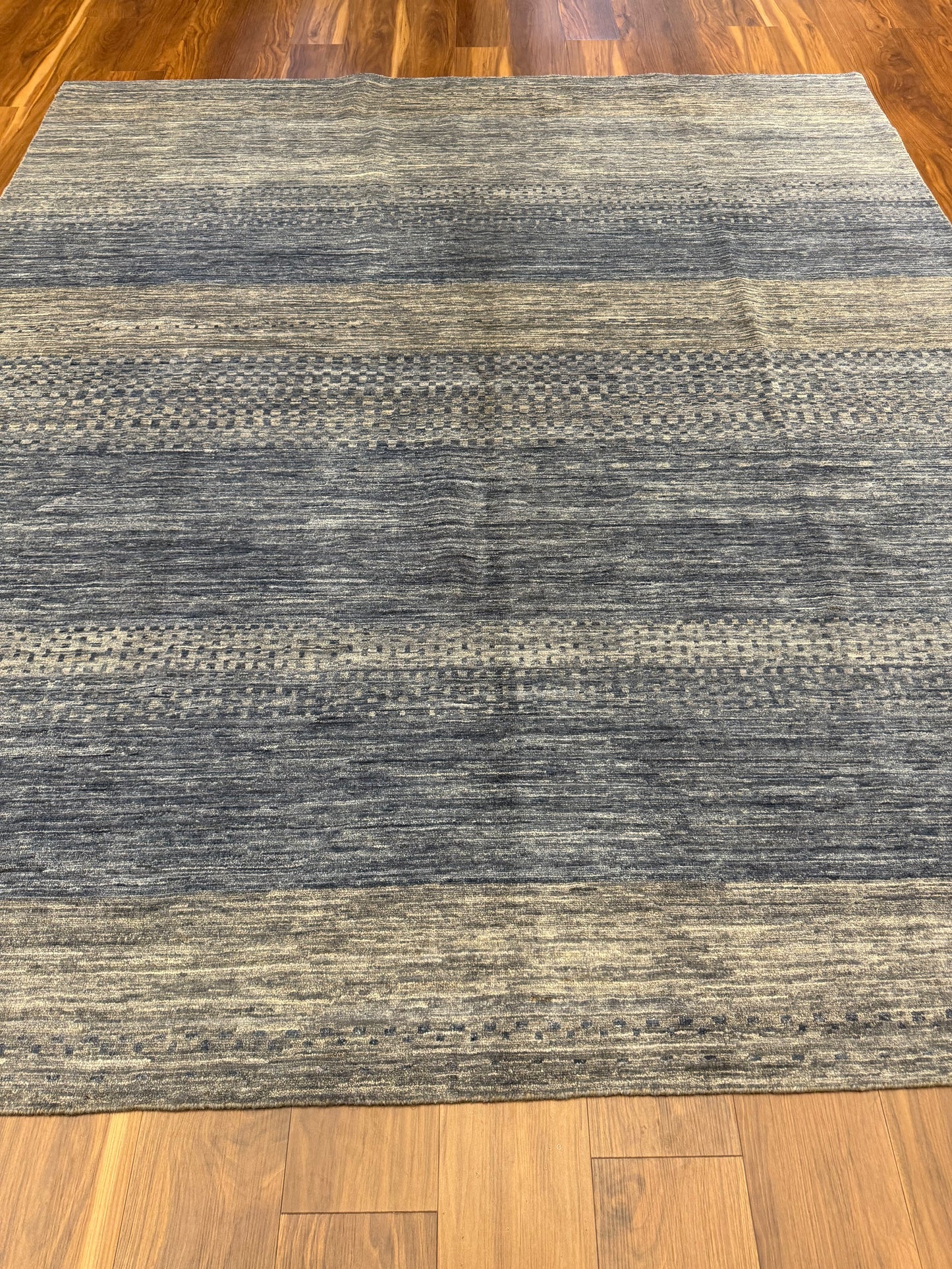 Modern Striped MP6498 - 8.2 x 9.6