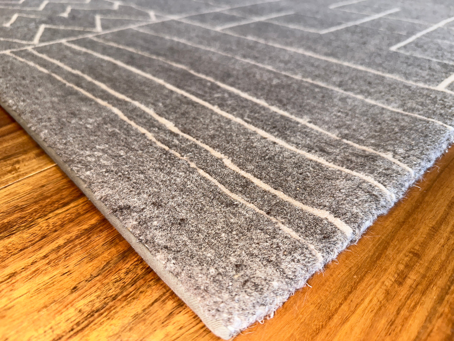 Modern Striped SR6023 - 9 x 12