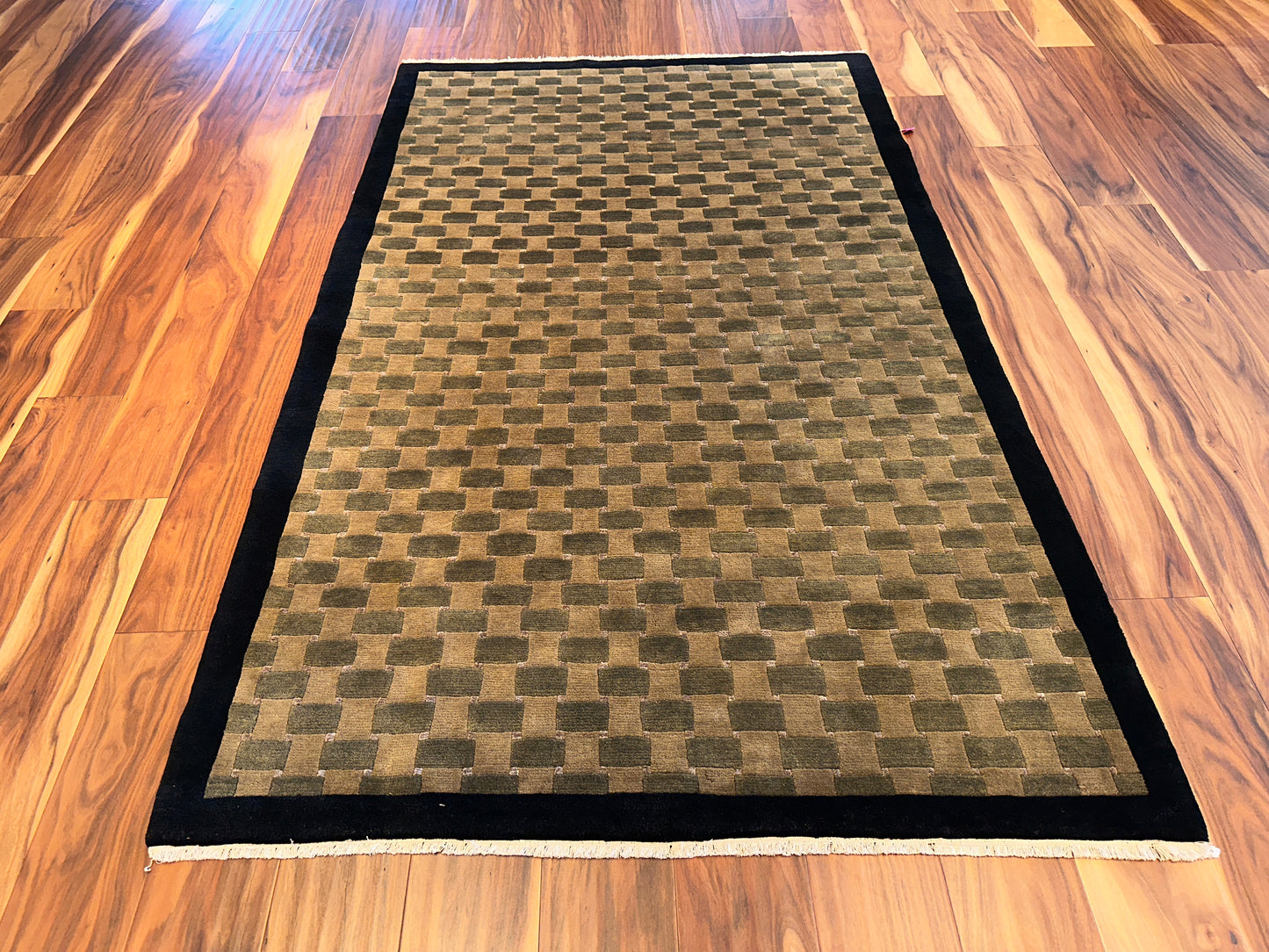 Modern Geometric SR6664 - 5 x 8