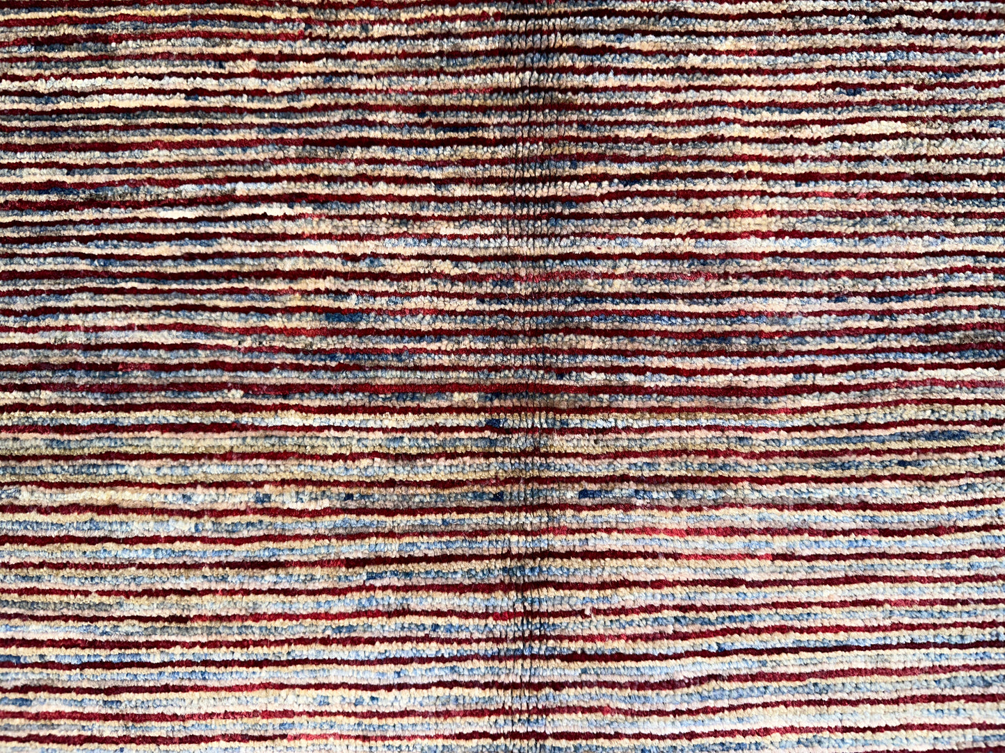 Modern Striped SR6708 - 4.8 x 6.8