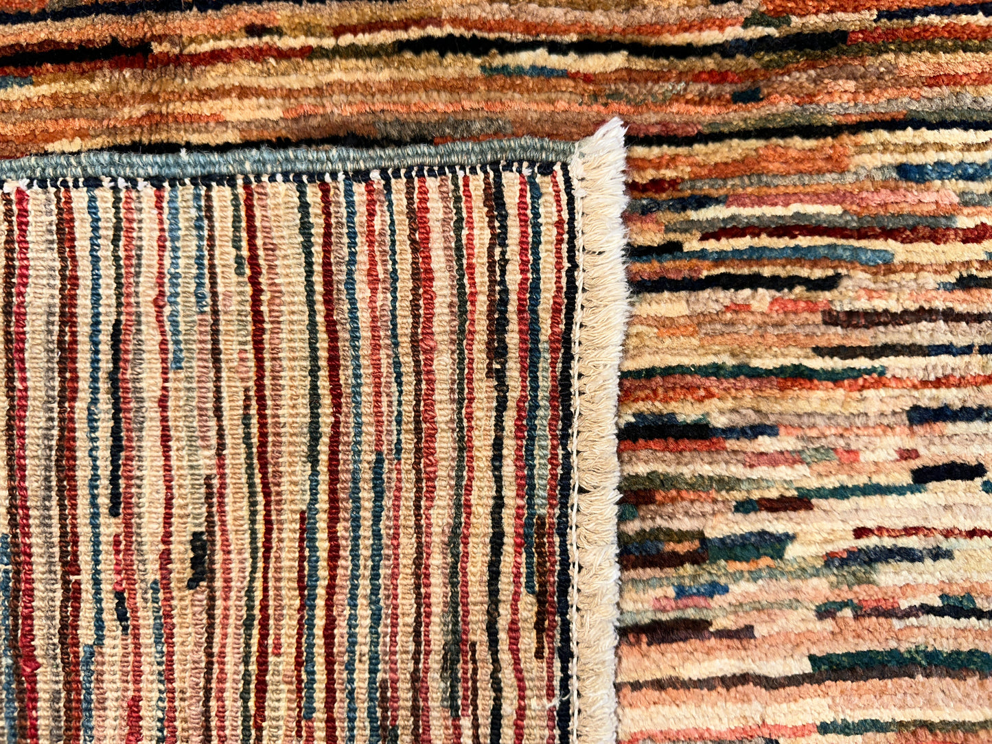 Modern Striped SR6713 - 5.1 x 6.6