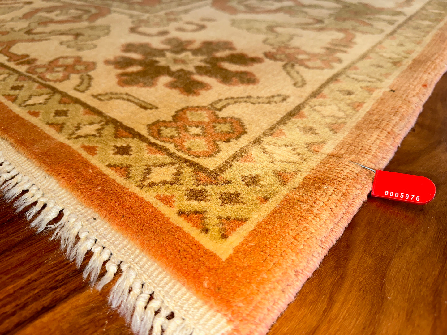 Usak SR6947 - 9.10 x 12.3