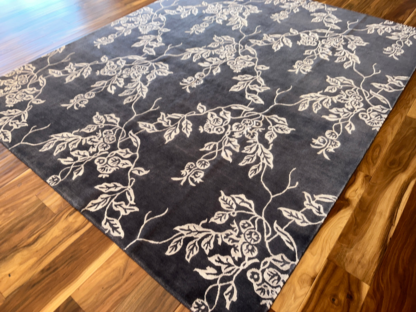 Modern Floral SR7402 - 8 x 9.11