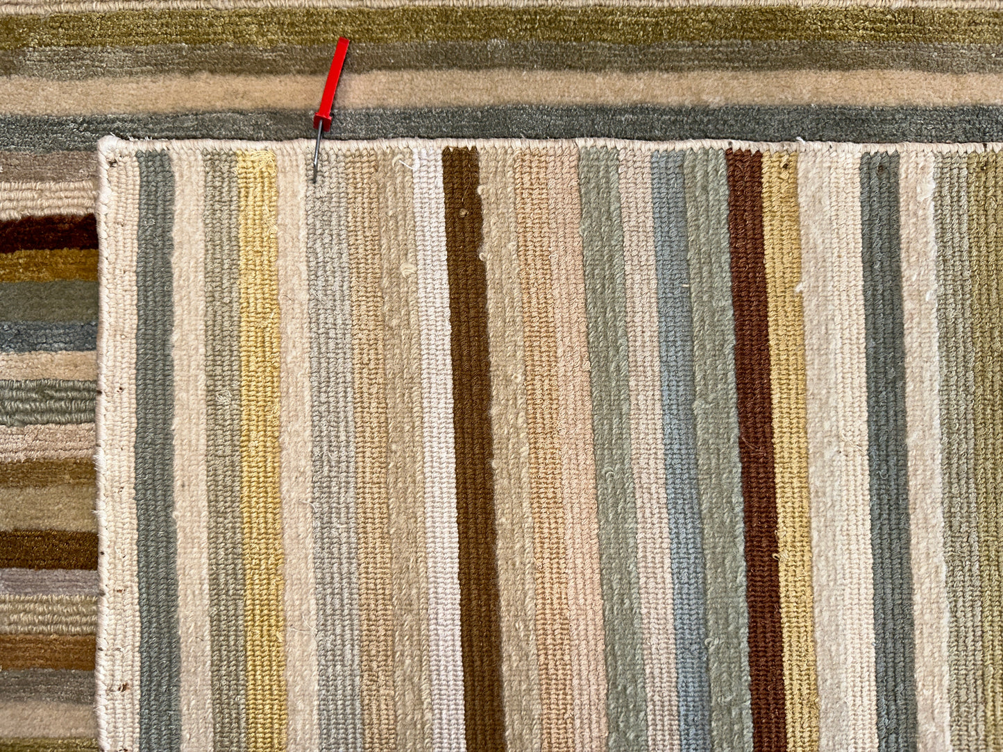 Modern Striped SR7403 - 8 x 9.3