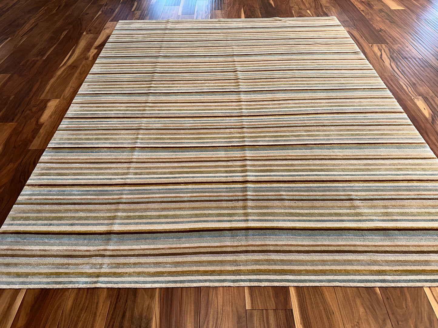 Modern Striped SR7403 - 8 x 9.3