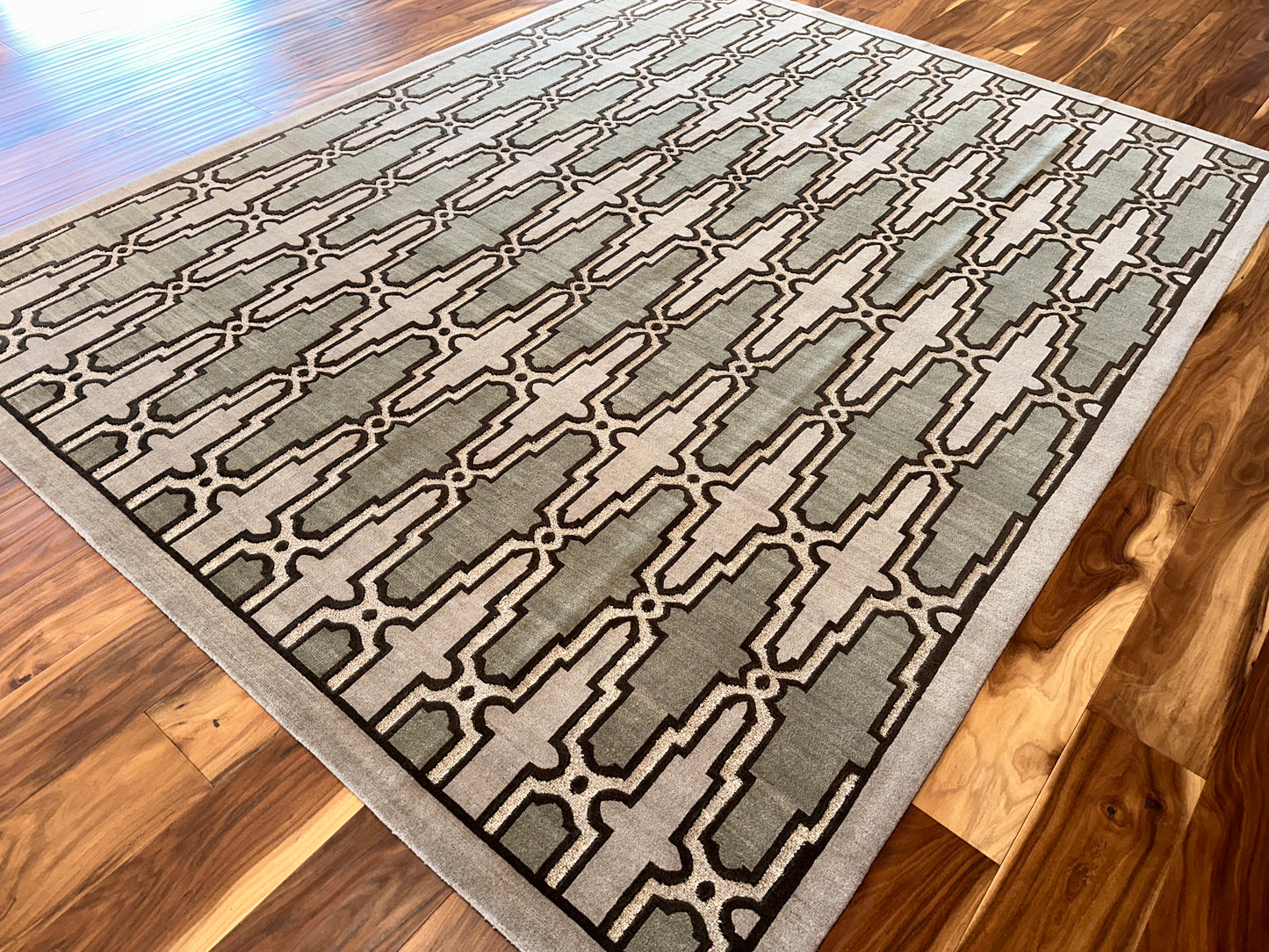 Modern Geometric SR7425 - 8 x 10.1