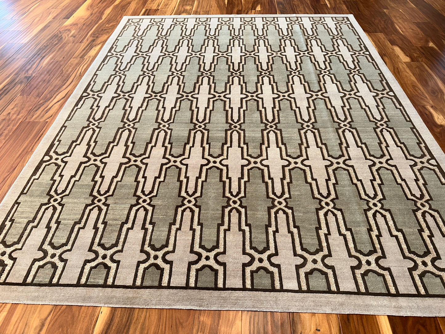 Modern Geometric SR7425 - 8 x 10.1