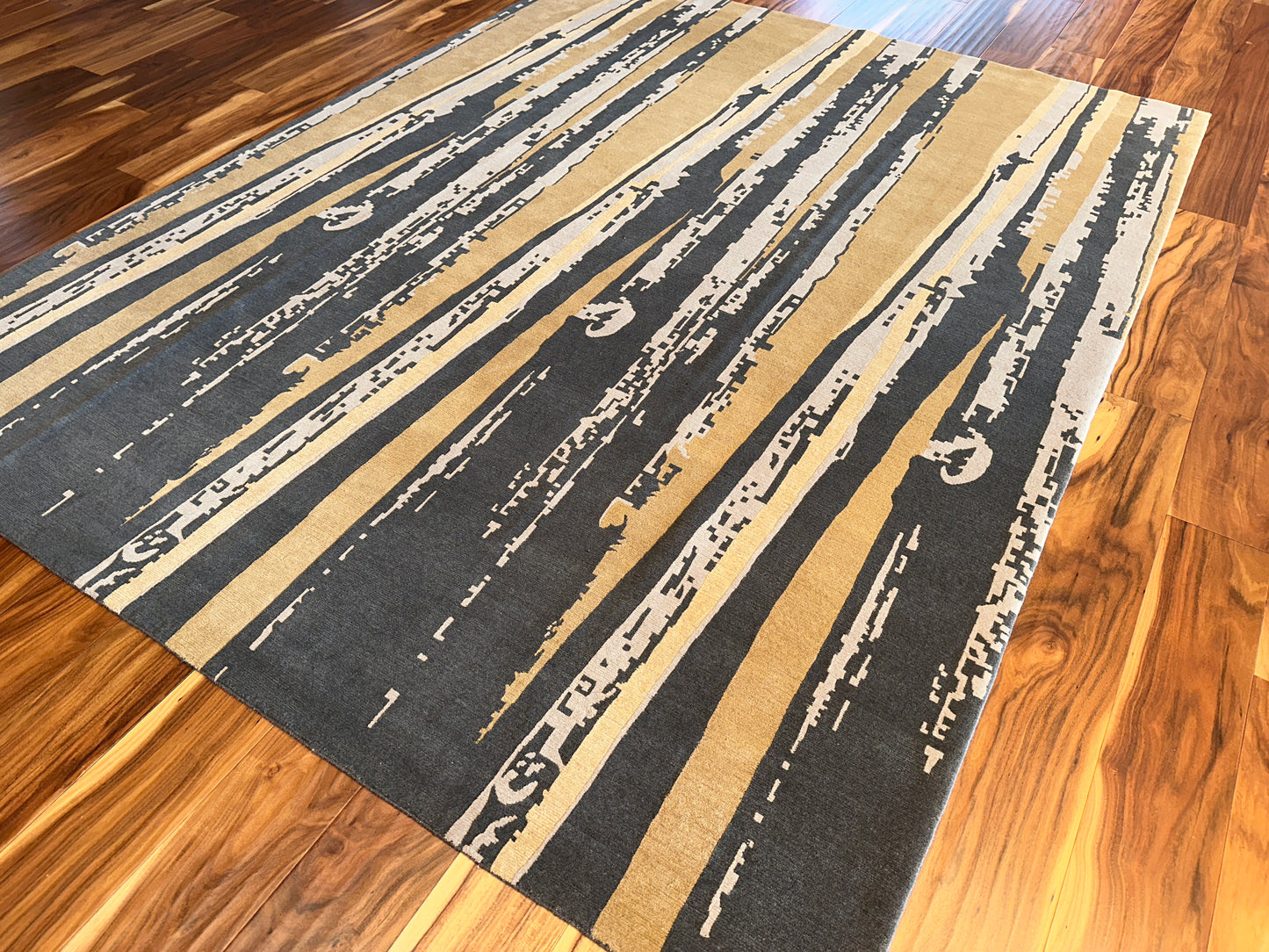 Modern Striped SR7432 - 7.11 x 10.1