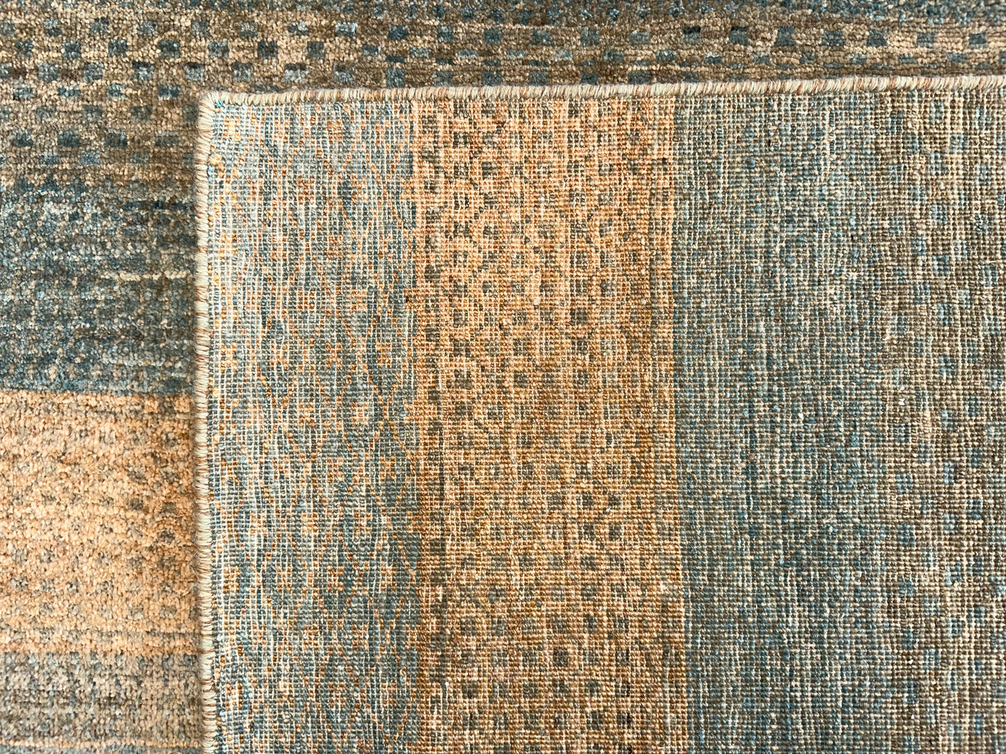 Modern Abstract SR7437 - 8 x 9.11