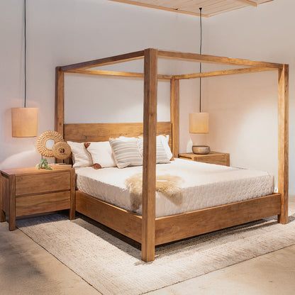 83" Brushed Acacia Wood King Size Bed