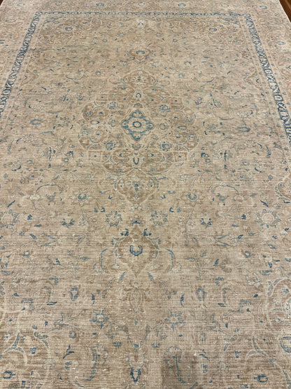 Elegant Antique Distressed Keshan Wool Rug MP5287 - 7.5 x 10.3