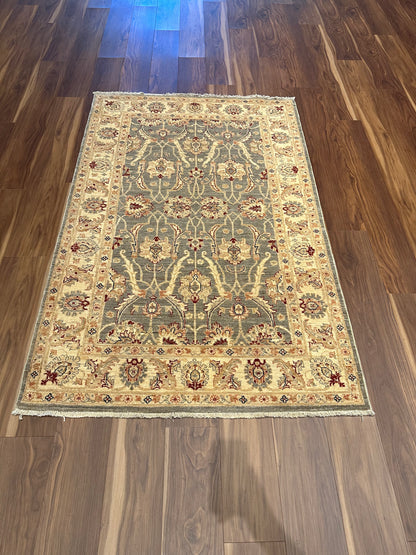 Traditional Usak Wool Rug MP5681 - 4.1 x 6.11
