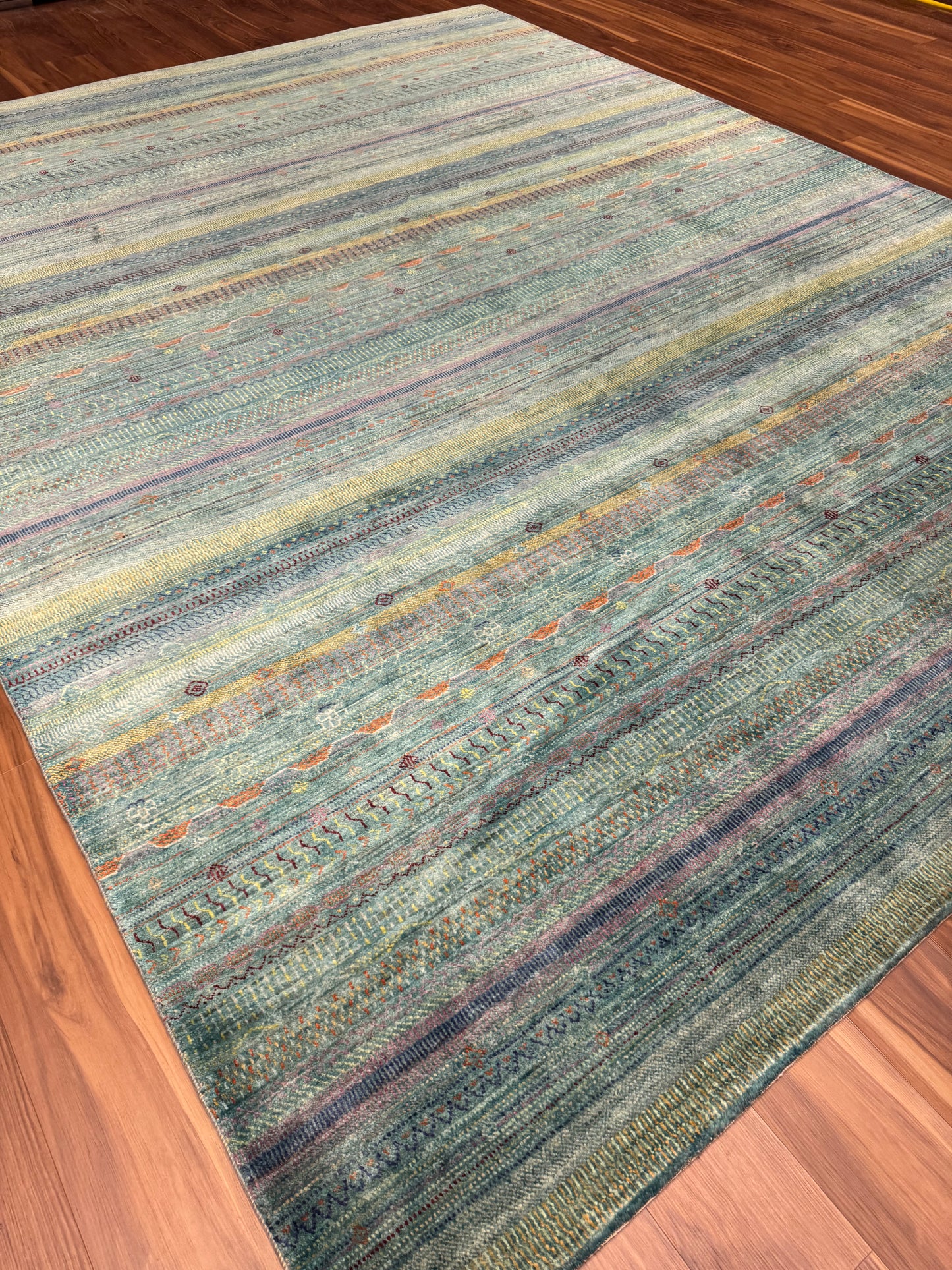 Modern Gabbeh MP6338 - 10 x 13