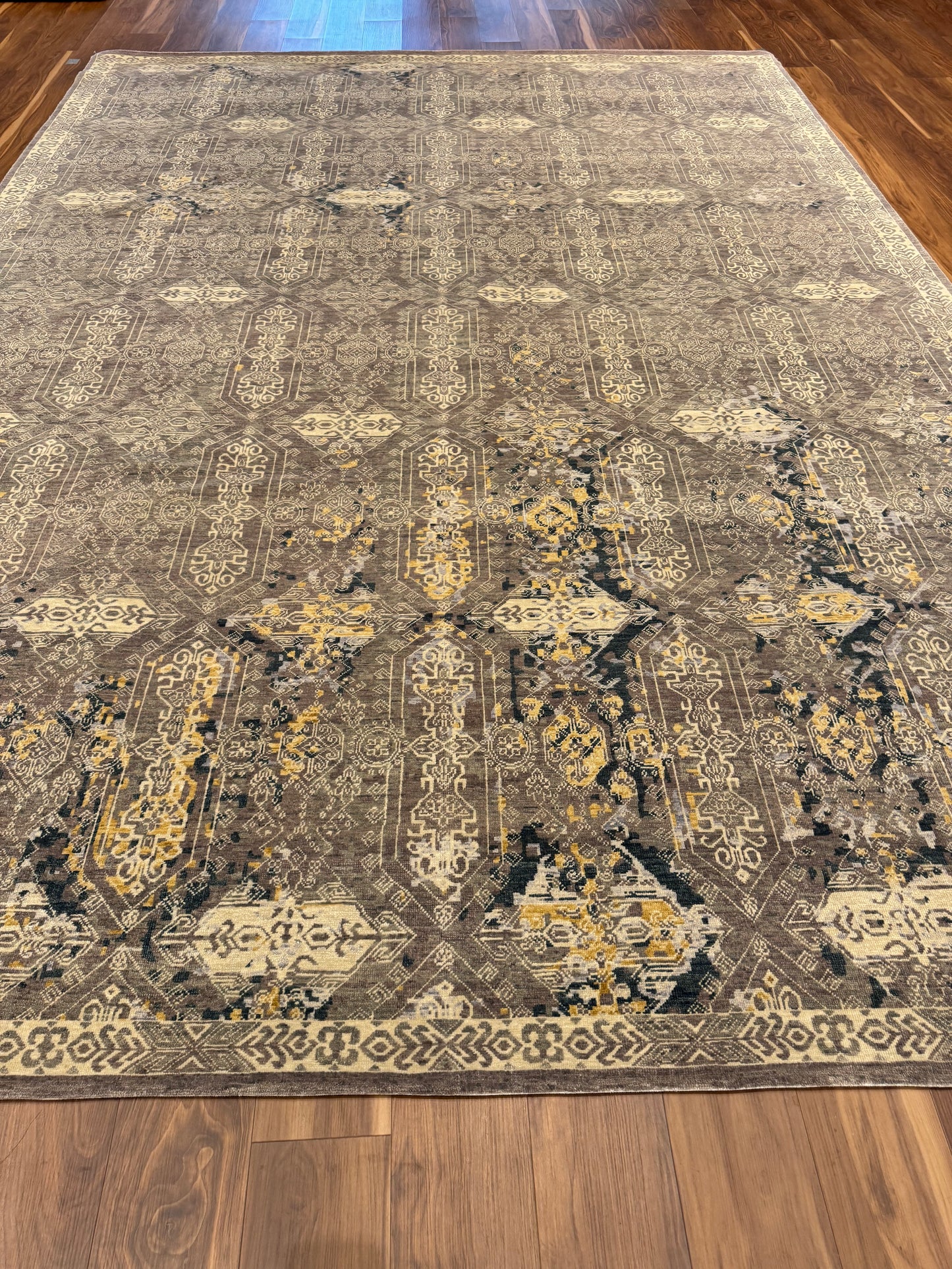 Modern Aubusson MP6345 - 10 x 14