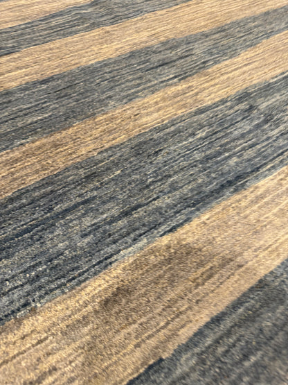 Modern Striped MP6469 - 7.11 x 9.8