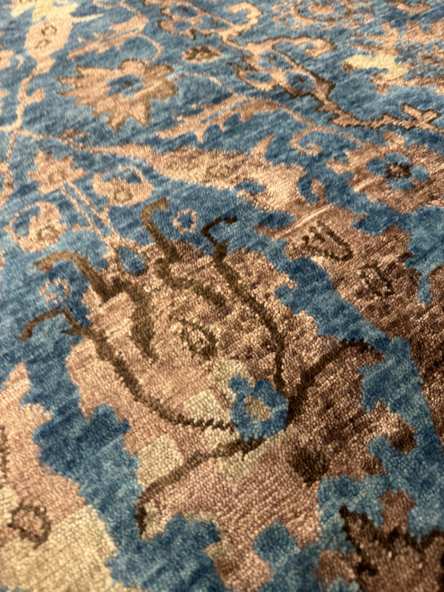 Modern Elegance Floral Wool/Silk Rug MP6485 - 8 x 9.6