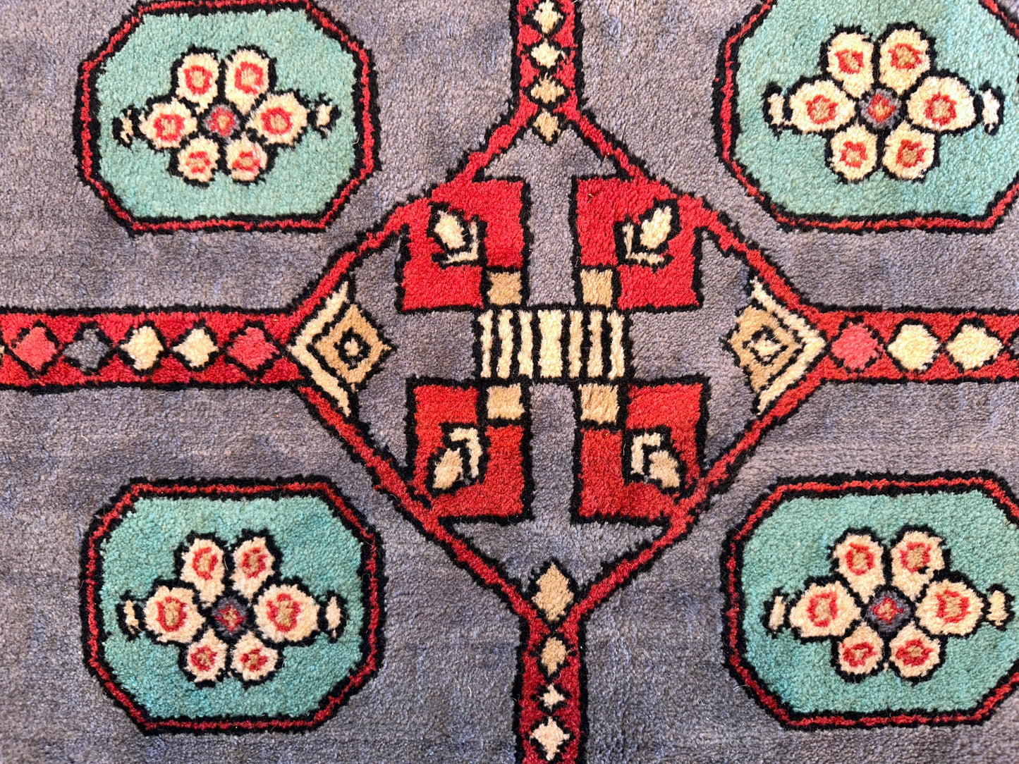 Modern Tribal SR6098 - 9 x 12