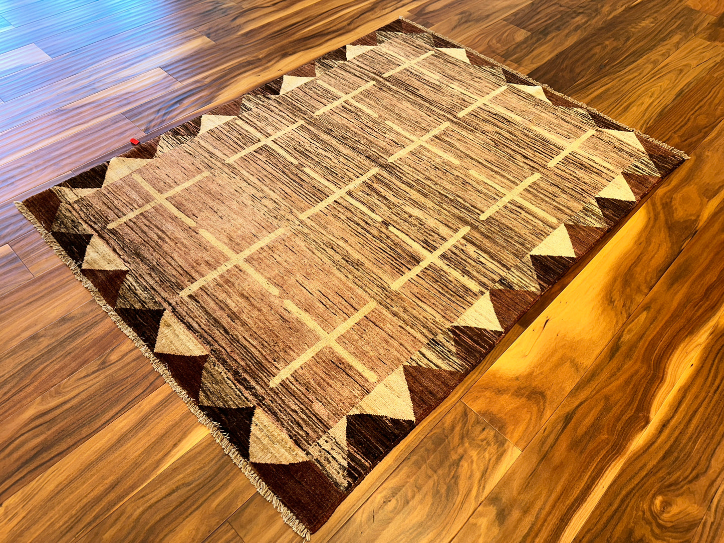 Modern Geometric SR6683 - 4.8 x 6.3