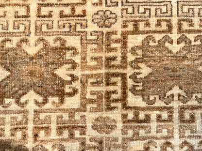 Khotan SR6747 - 5.1 x 7.4