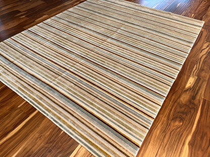 Modern Striped SR7403 - 8 x 9.3
